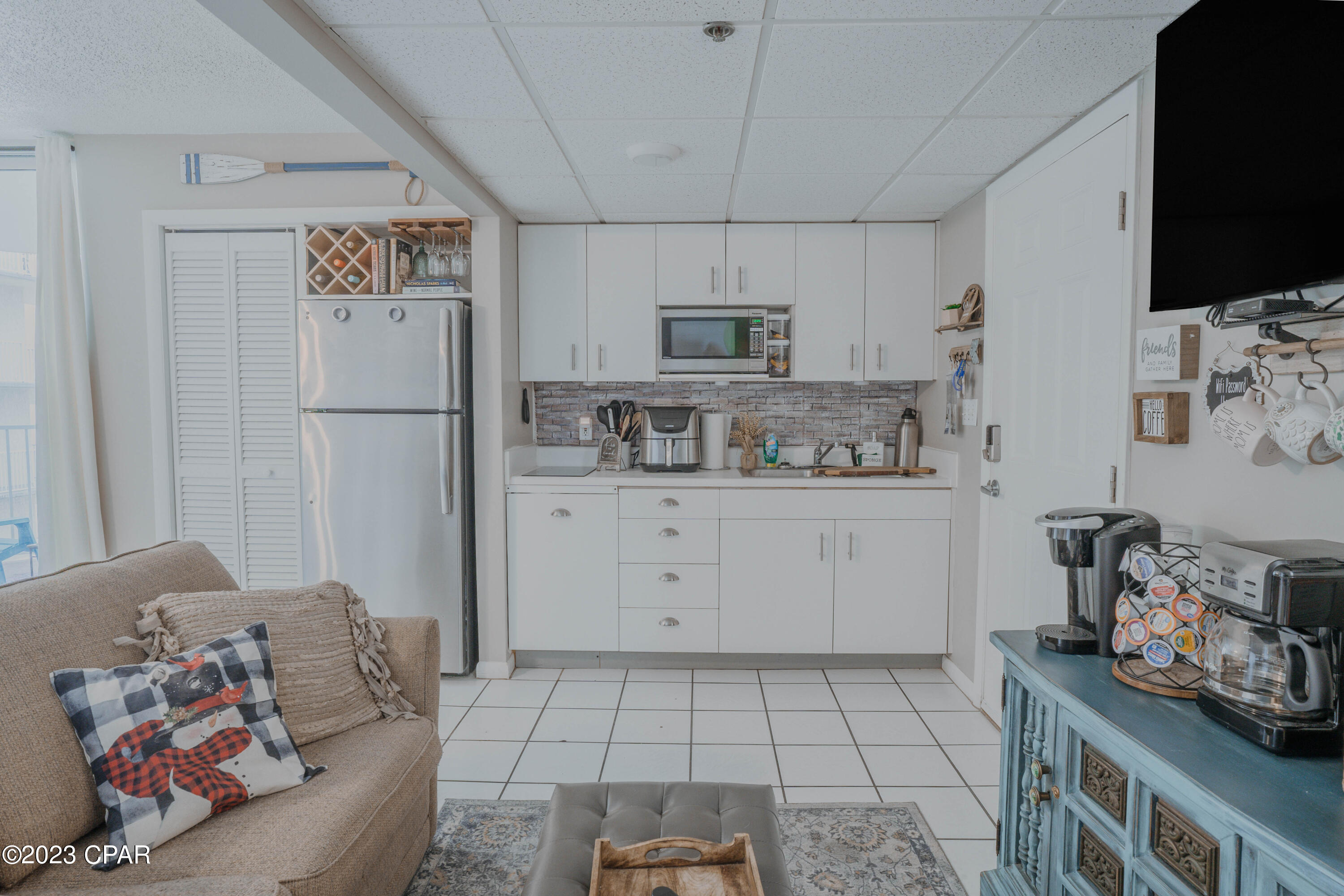 Long Beach Towers I - Residential