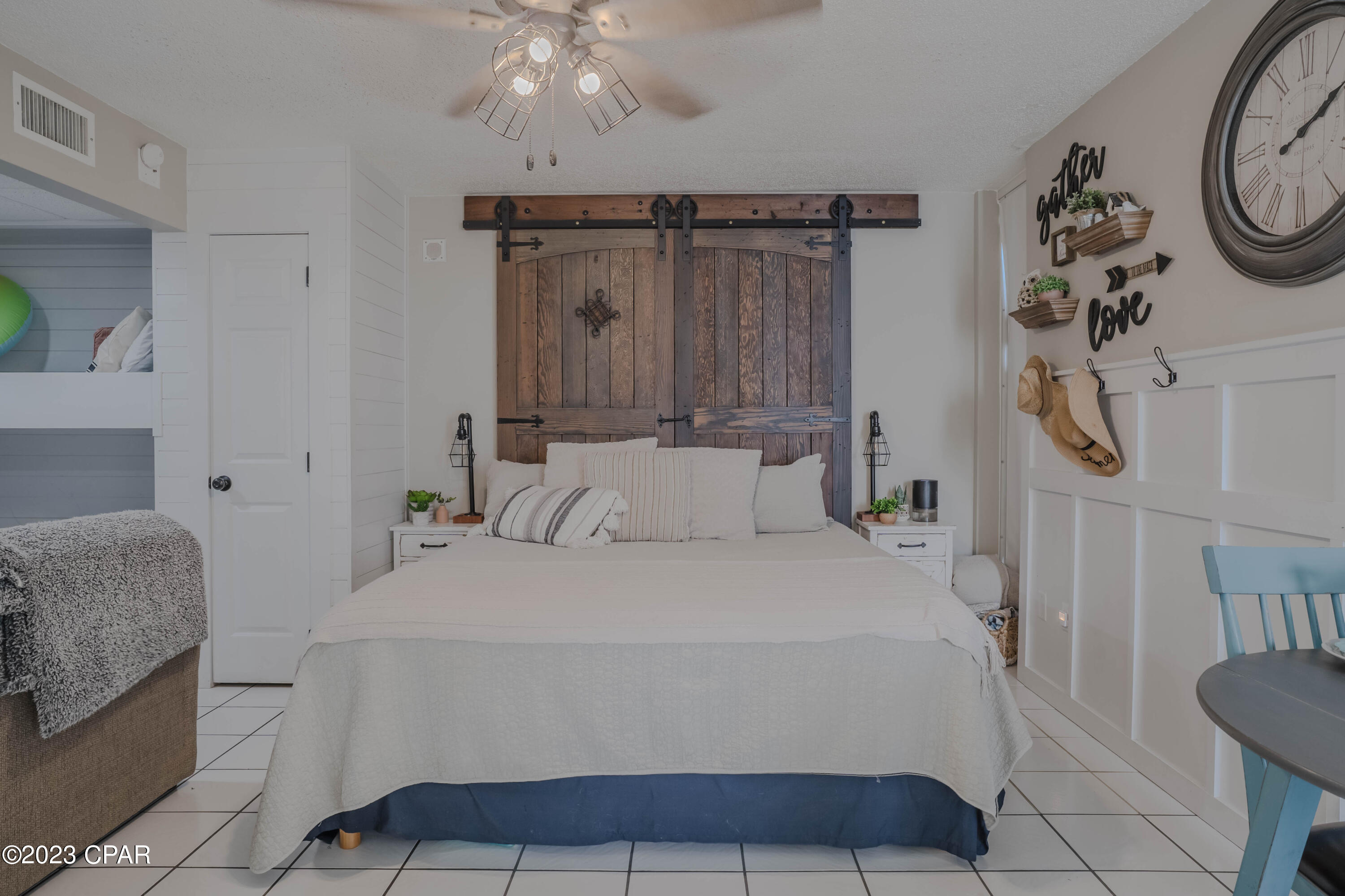 Long Beach Towers I - Residential