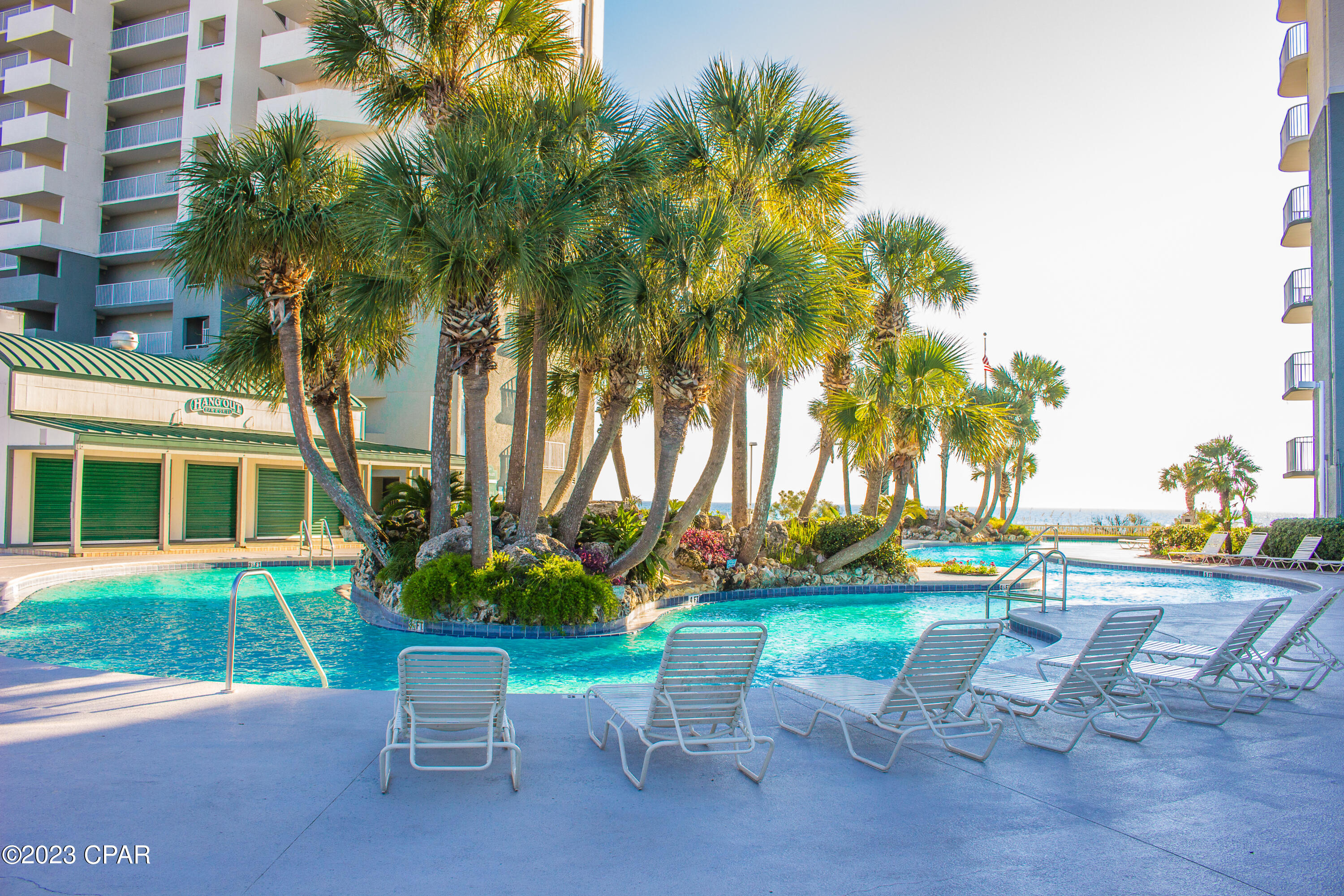 Long Beach Towers I - Residential