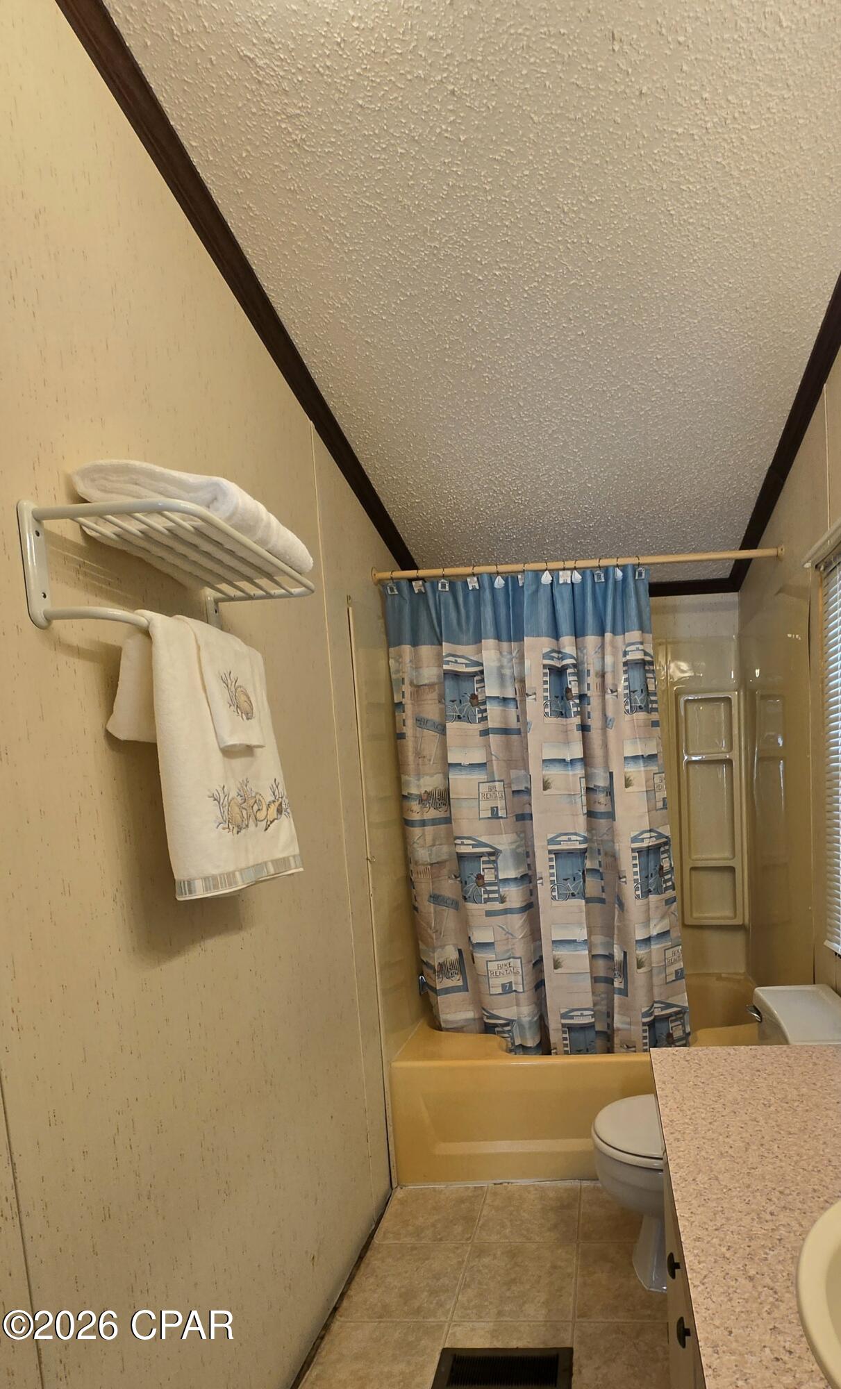 Laguna Beach 6th Add - Residential