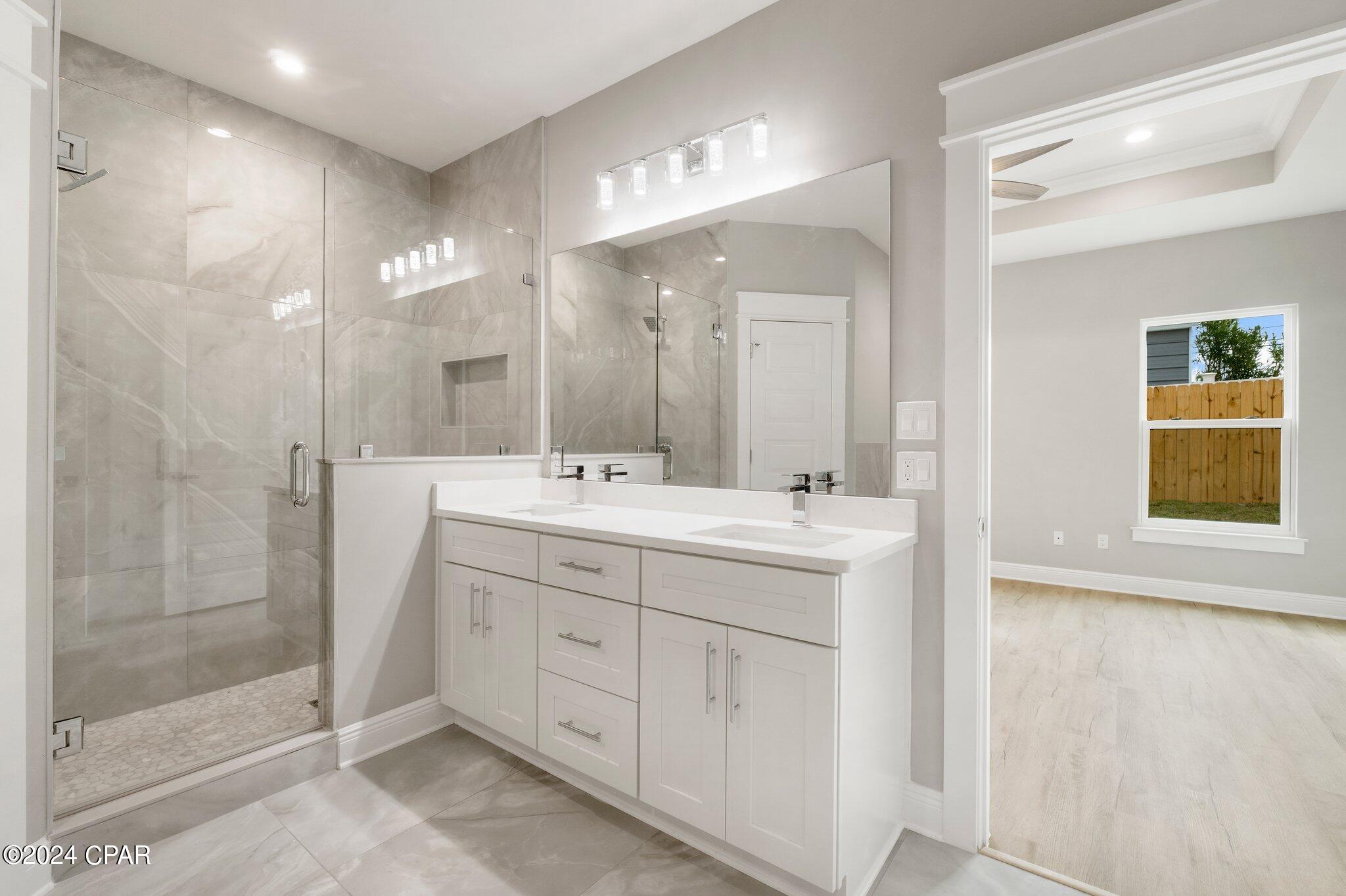 Miramar Beach 1st - Residential