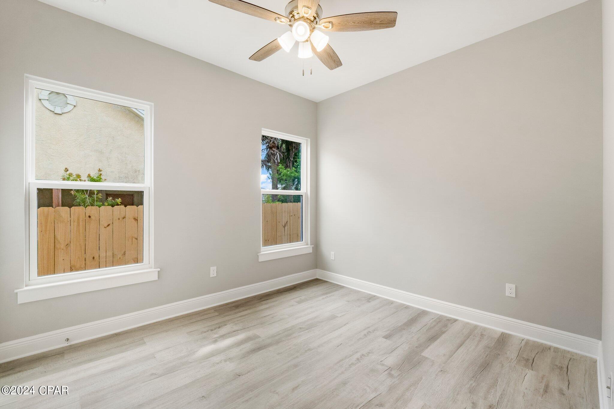 Miramar Beach 1st - Residential