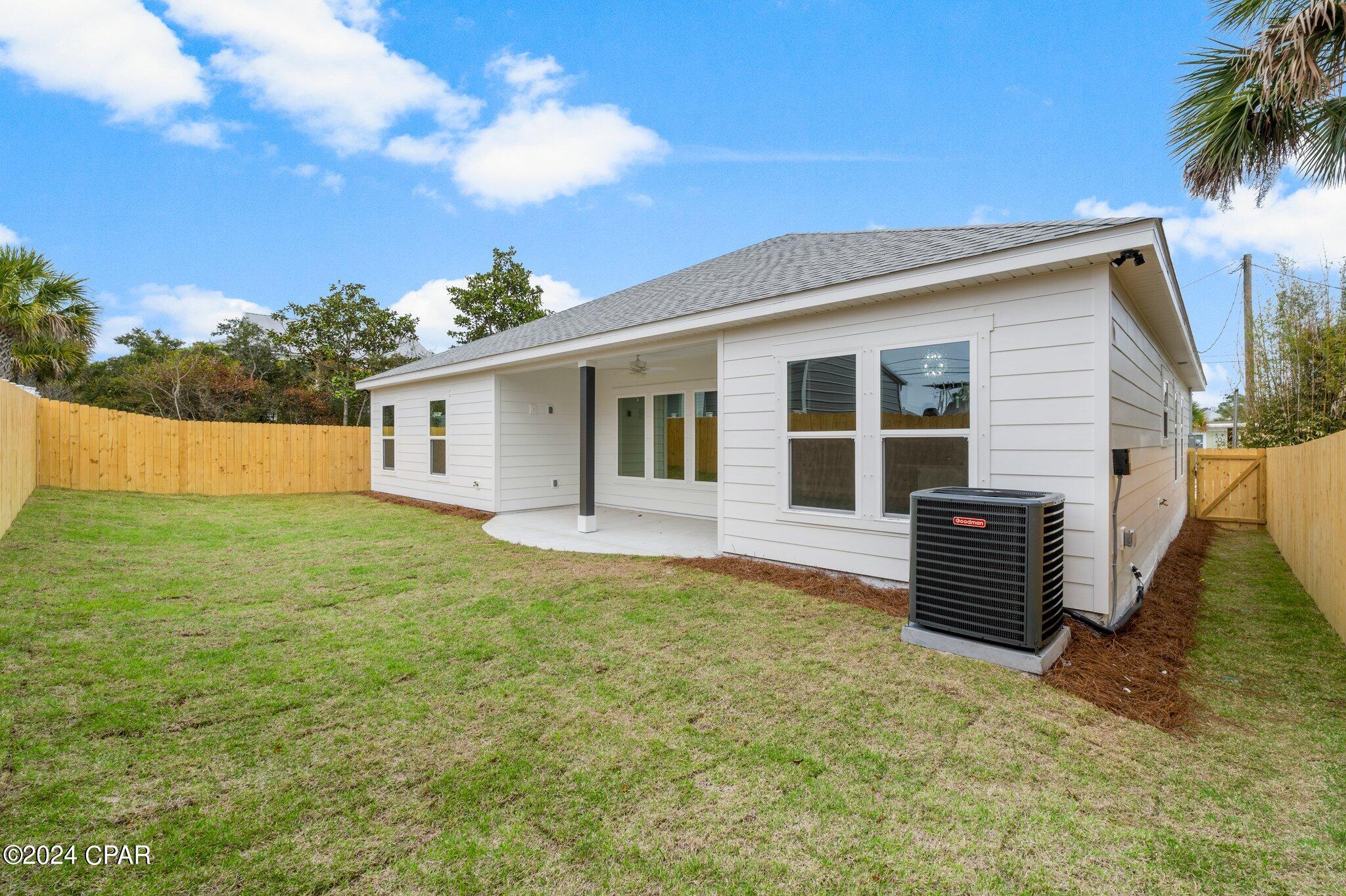 Miramar Beach 1st - Residential