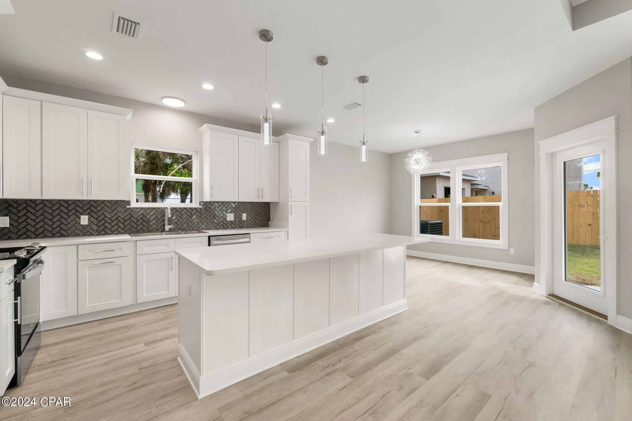 Miramar Beach 1st - Residential