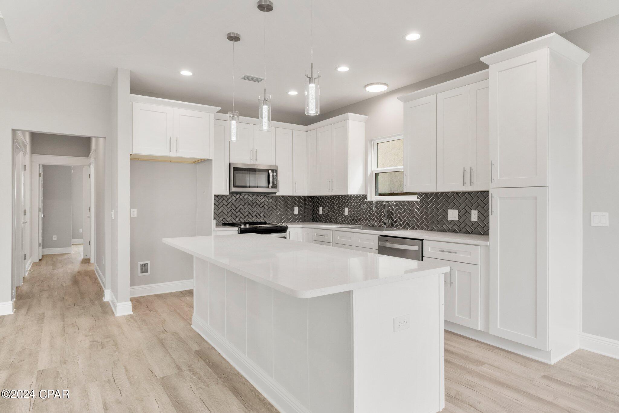 Miramar Beach 1st - Residential