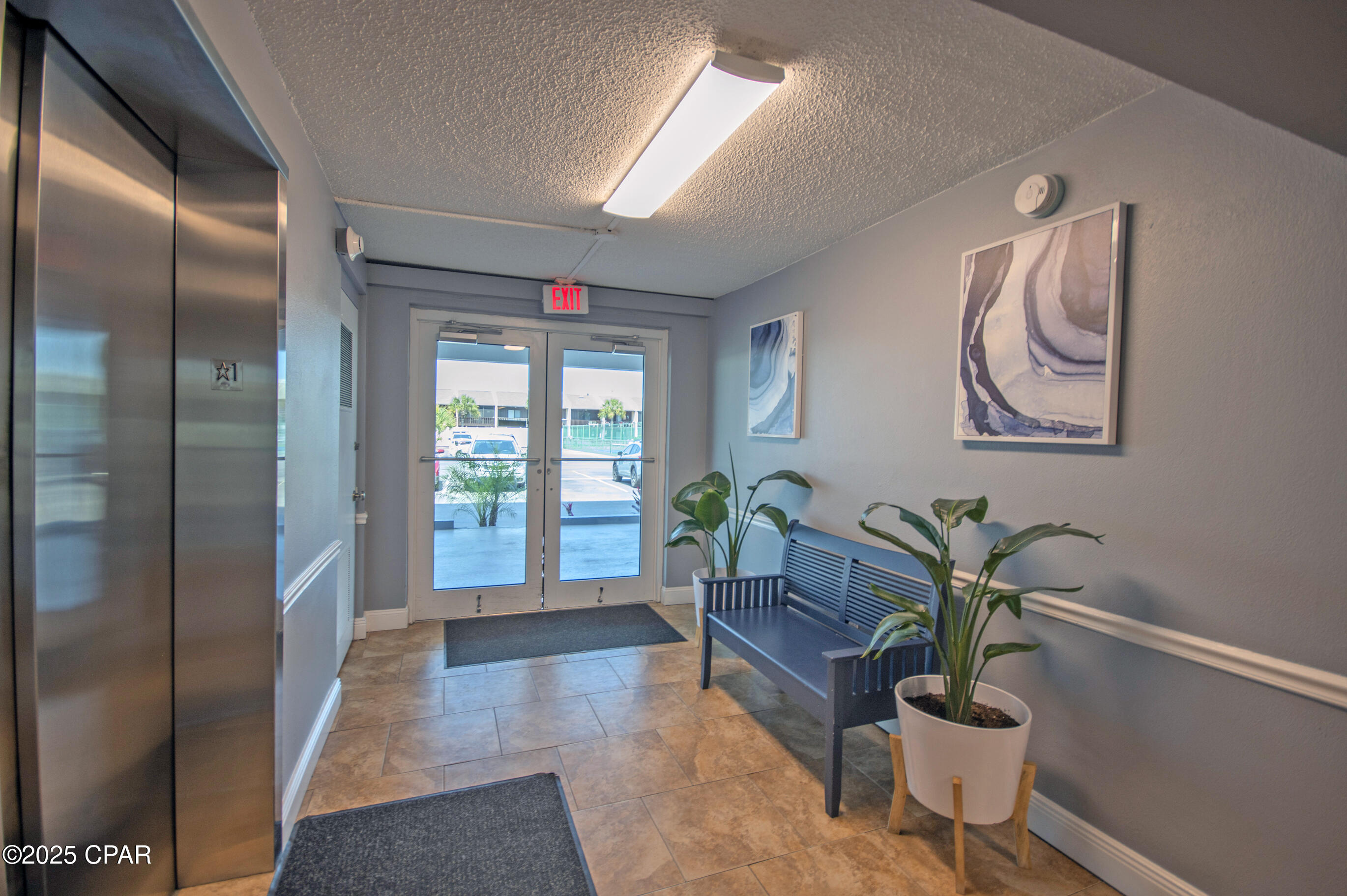 Mariner West Condo - Residential