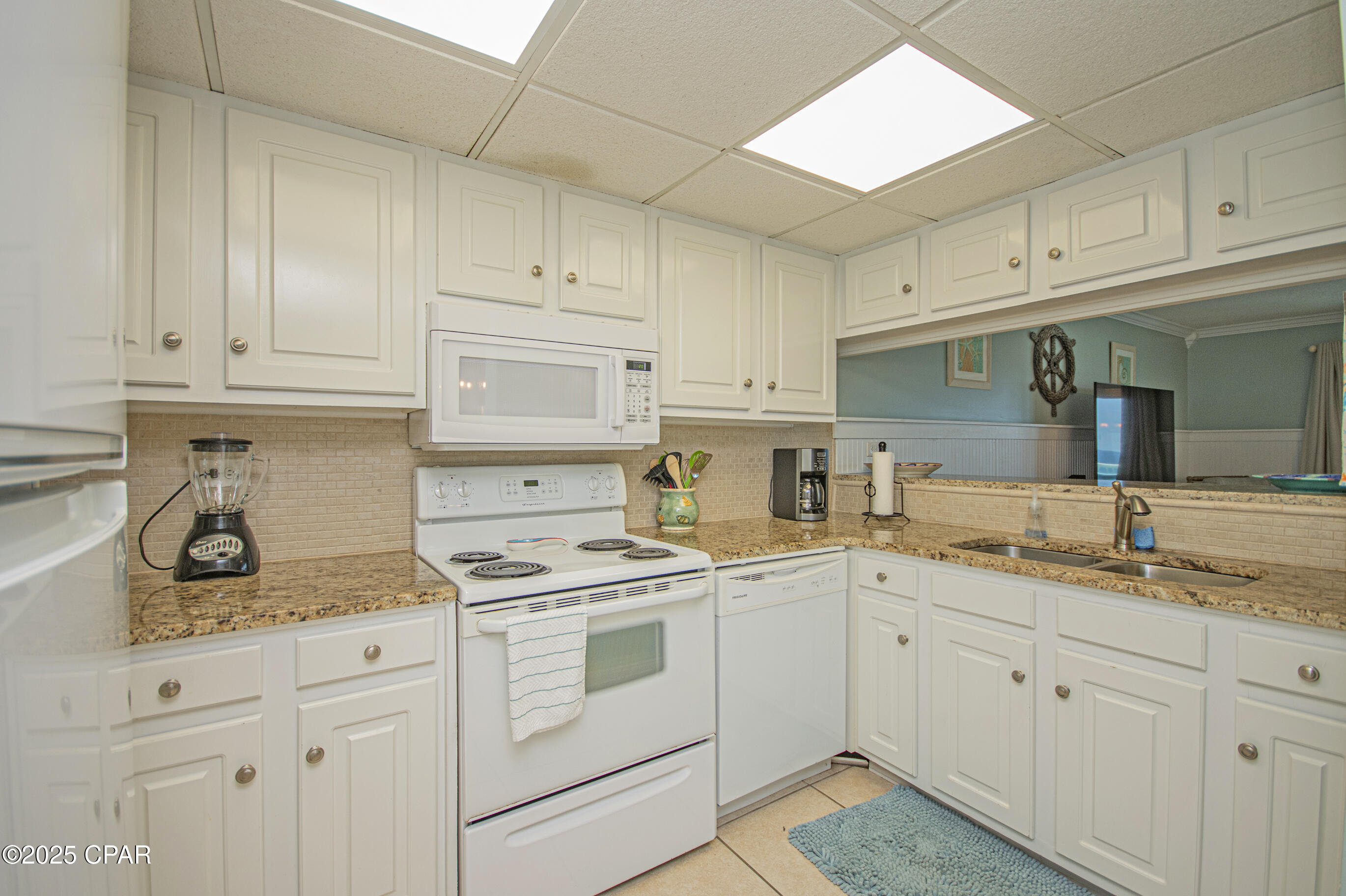 Mariner West Condo - Residential