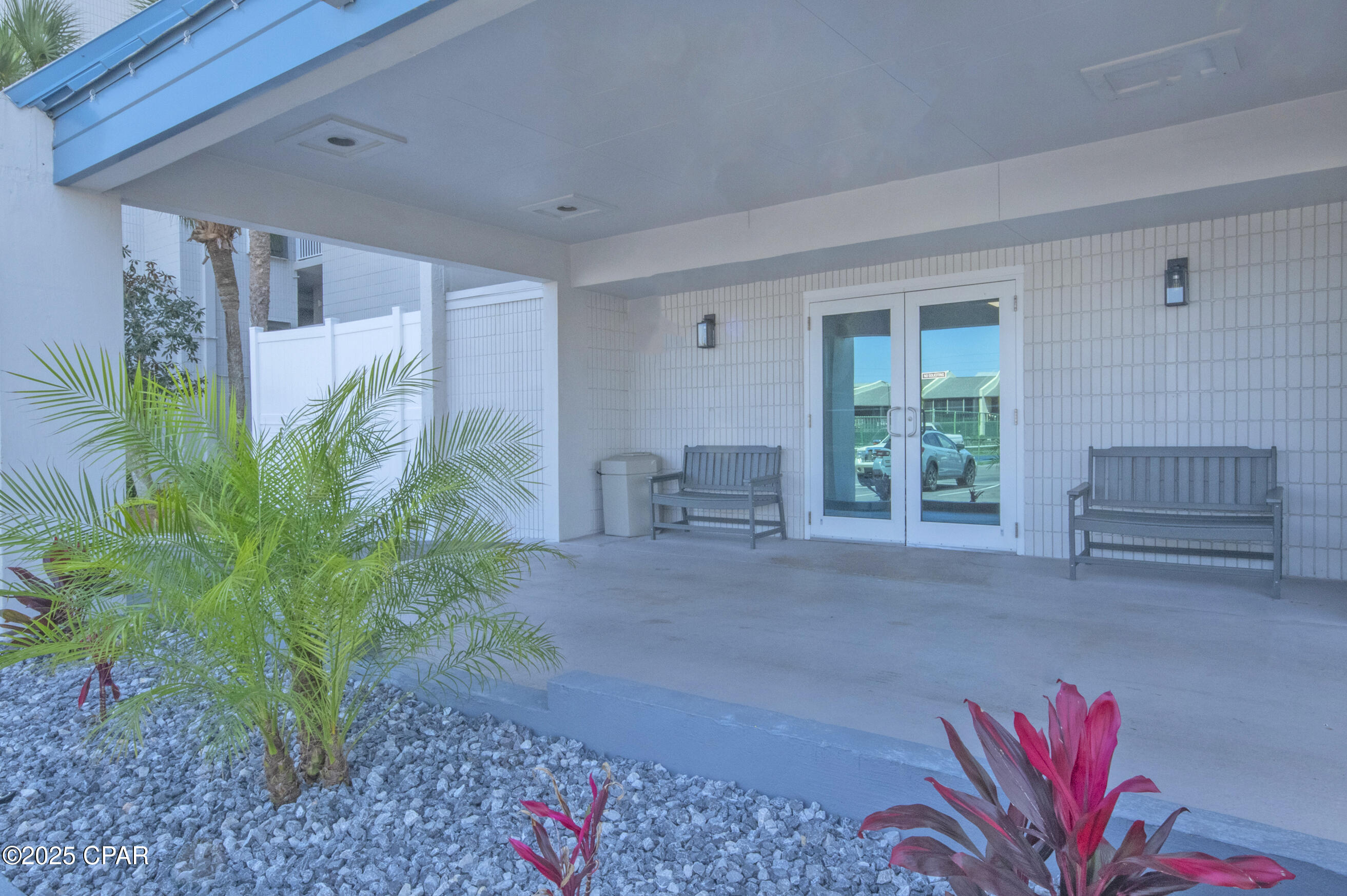 Mariner West Condo - Residential