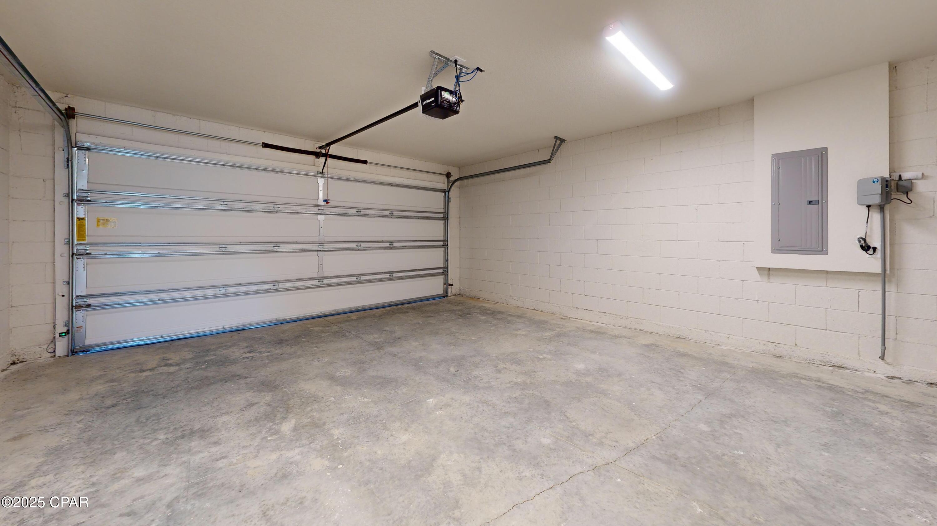 Sunny Hills Unit 1 - Residential