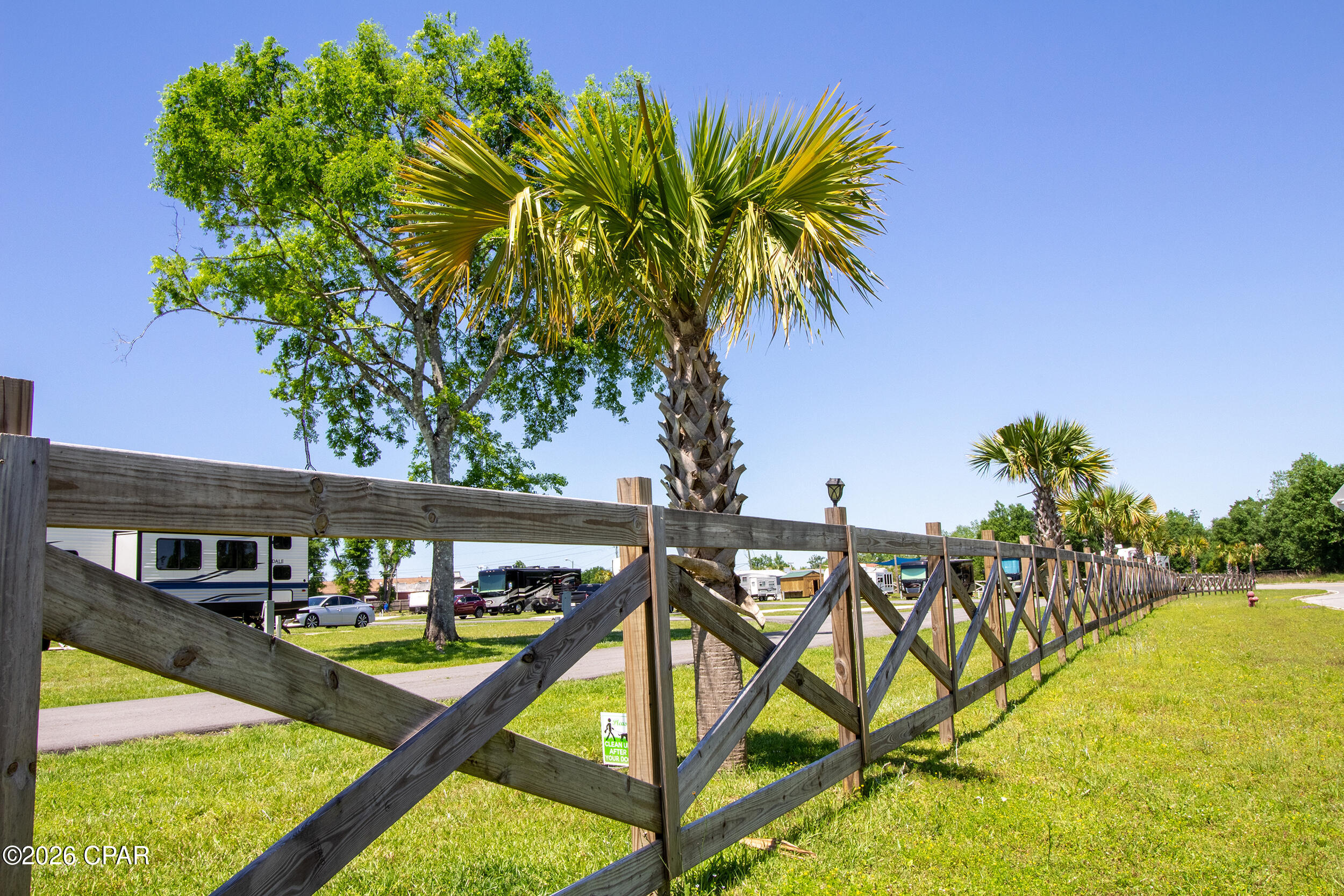 [No Recorded Subdiv] - Commercial Sale