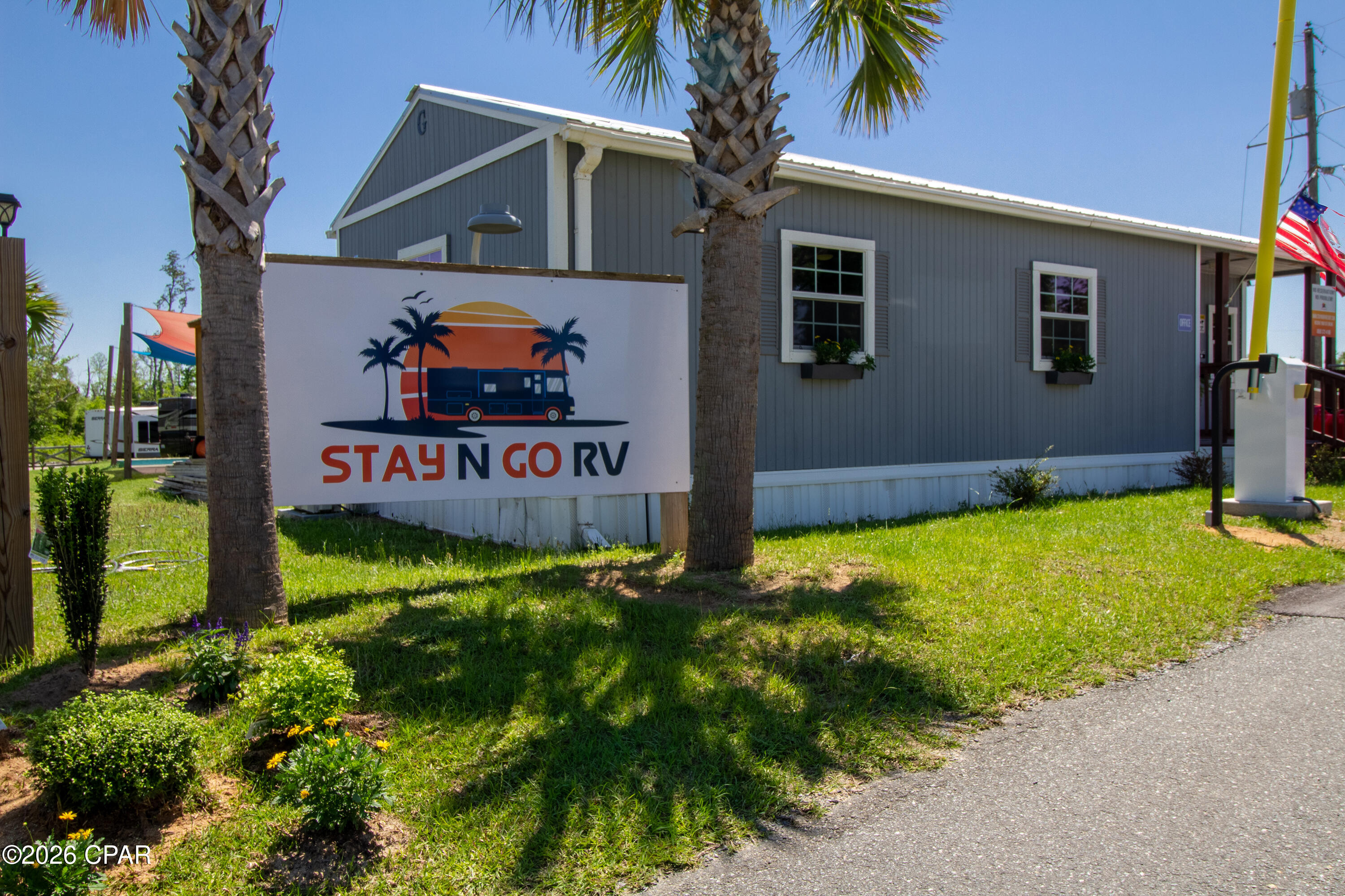 [No Recorded Subdiv] - Commercial Sale