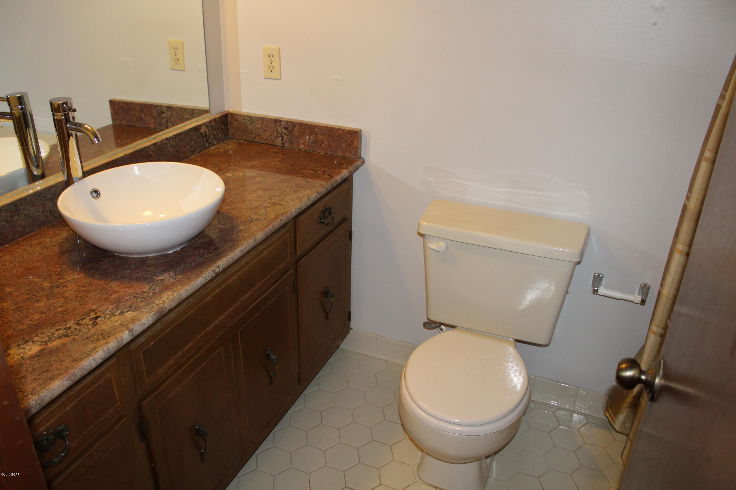 Holiday Beach Unit 5 - Residential Lease