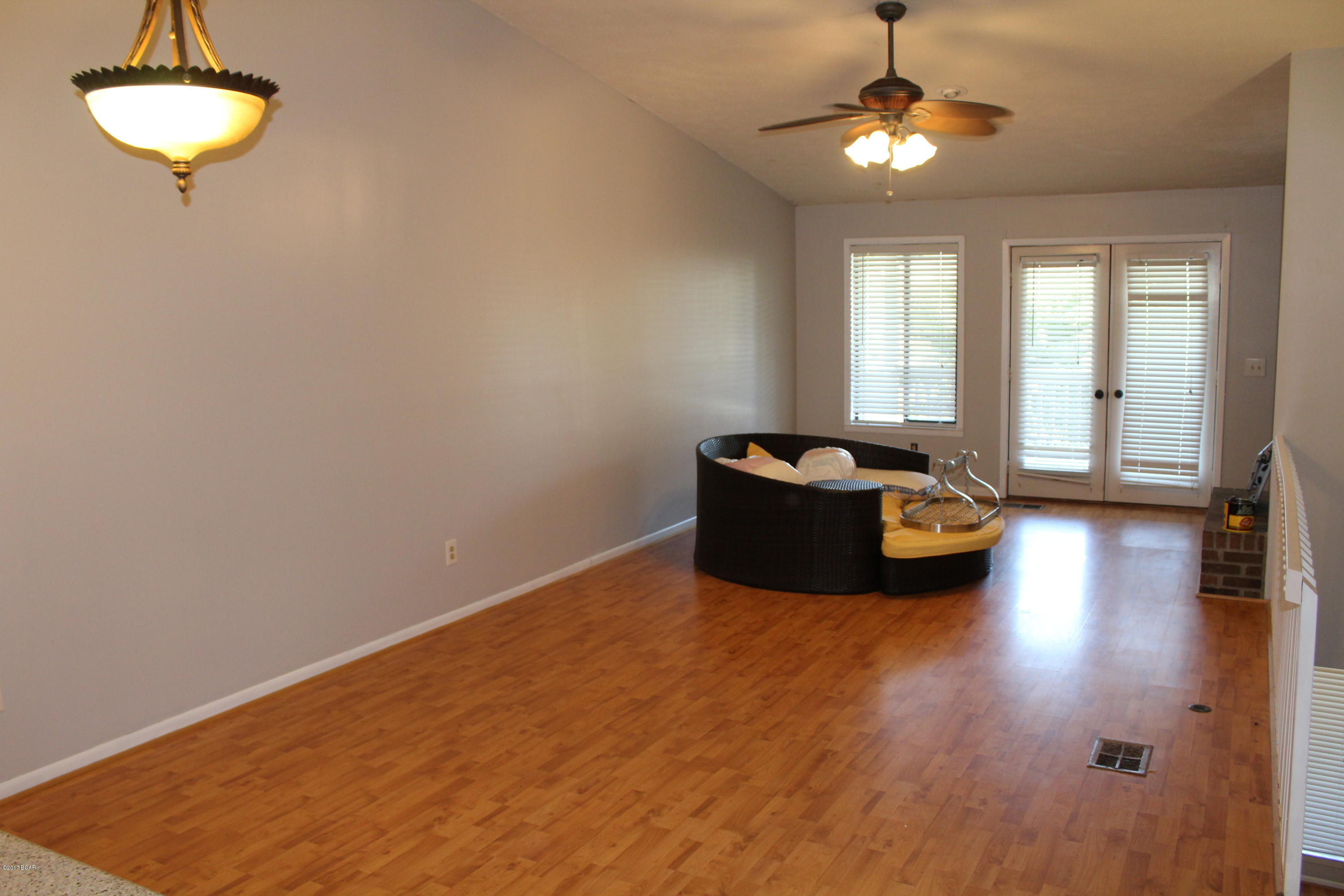 Holiday Beach Unit 5 - Residential Lease