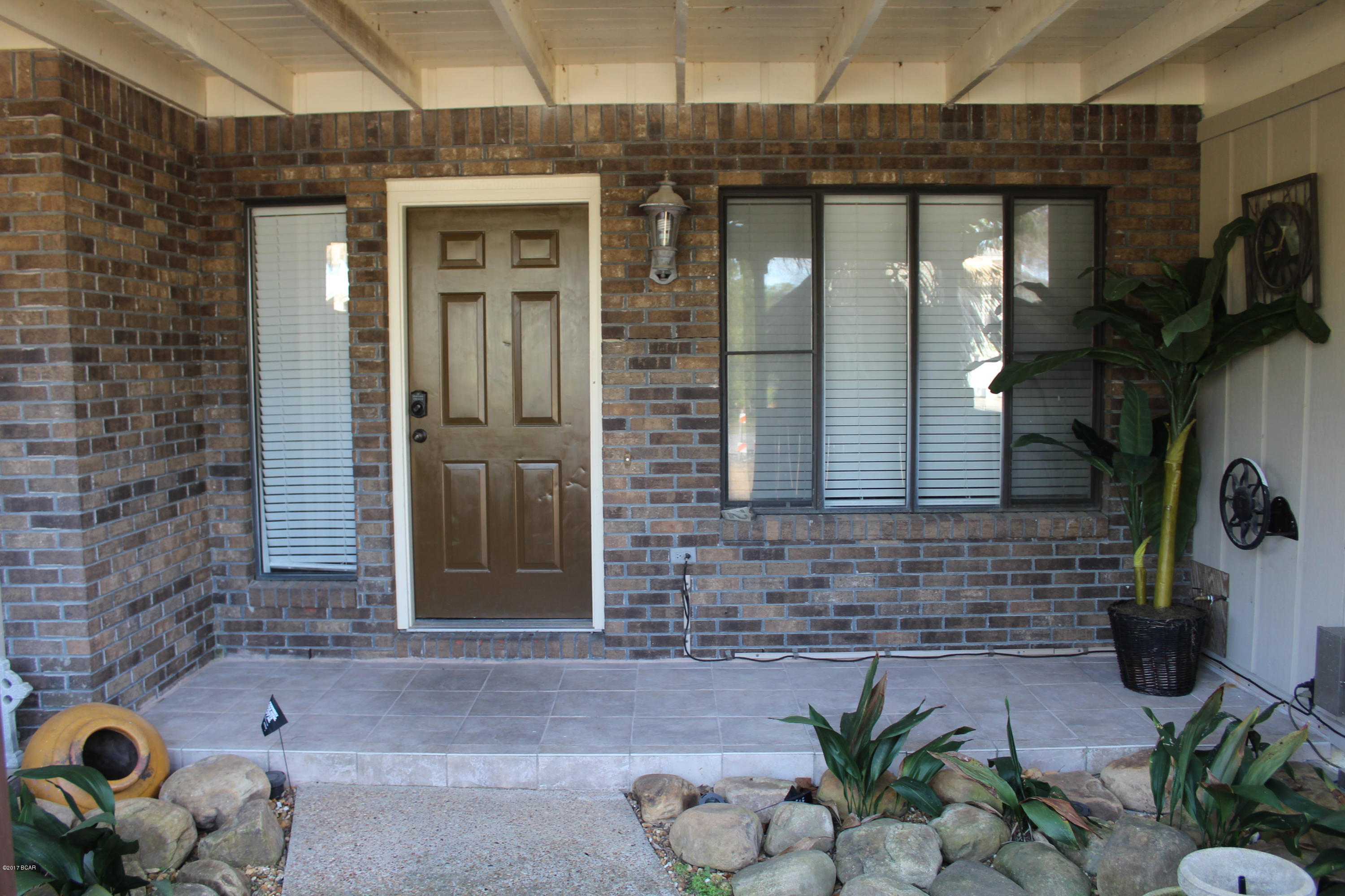 Holiday Beach Unit 5 - Residential Lease