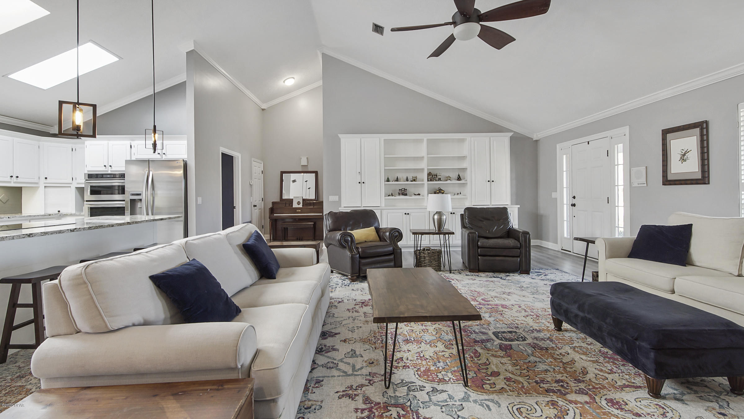 Country Club Harbour Estates - Residential