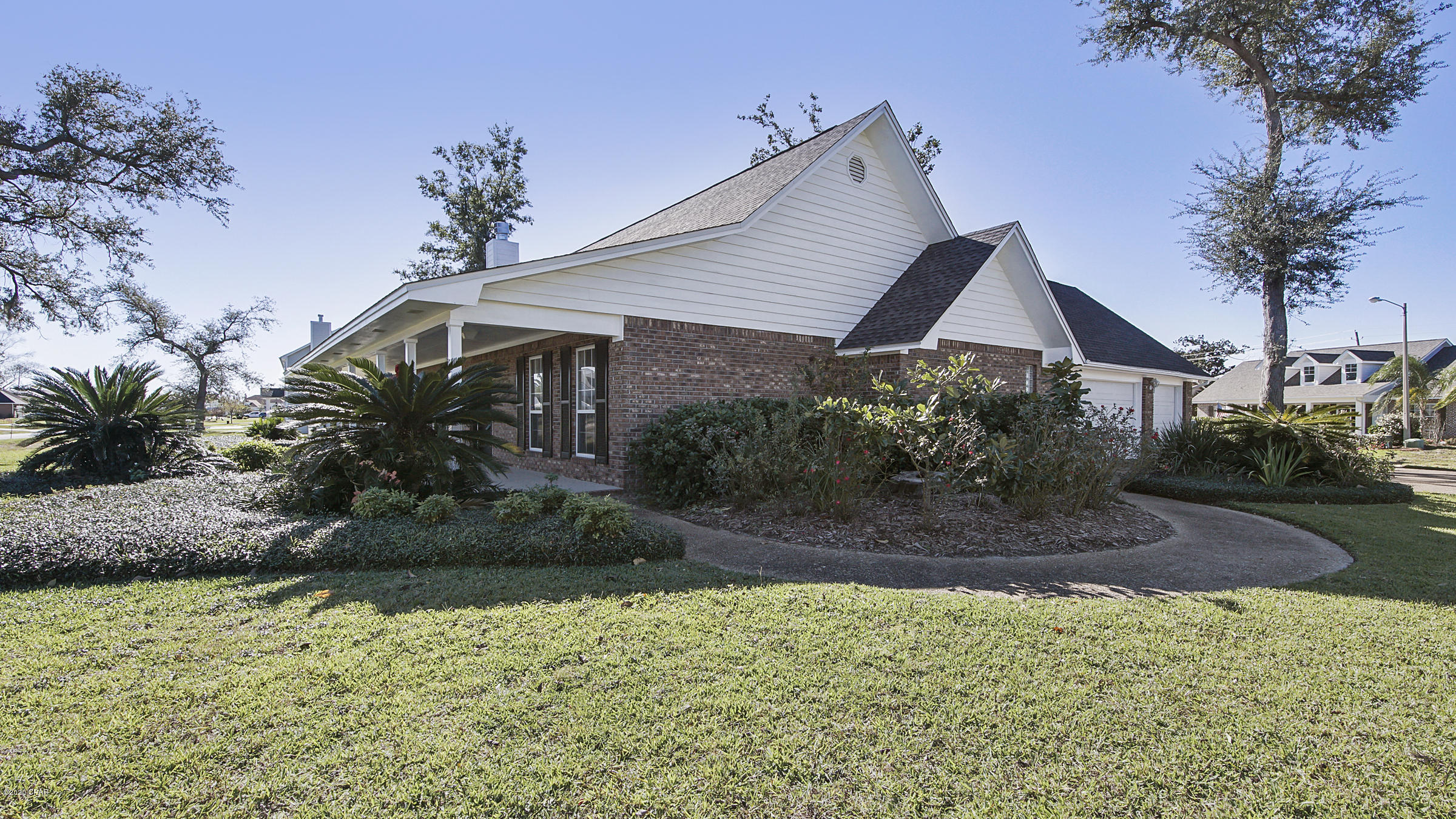 Country Club Harbour Estates - Residential