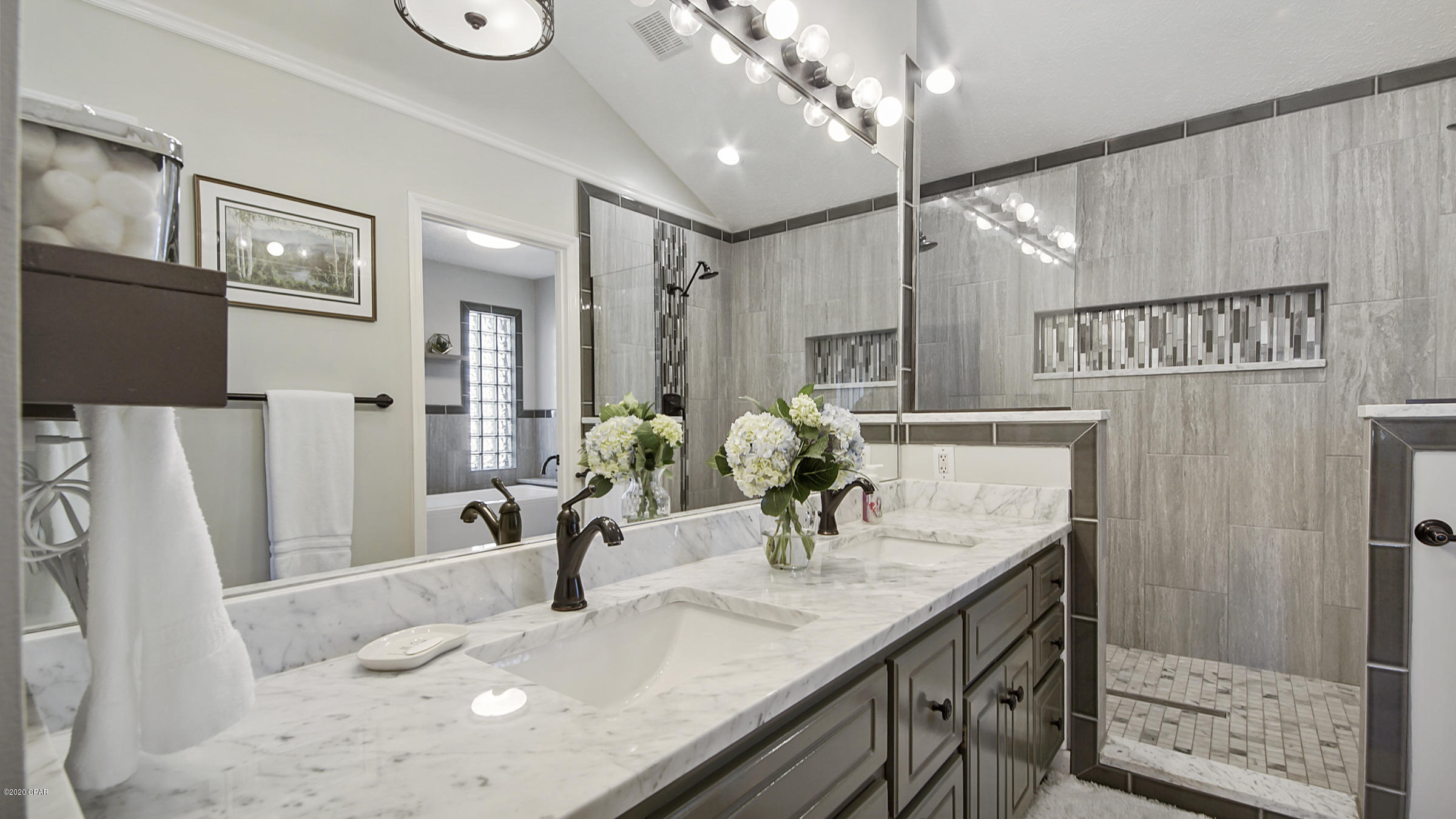 Country Club Harbour Estates - Residential