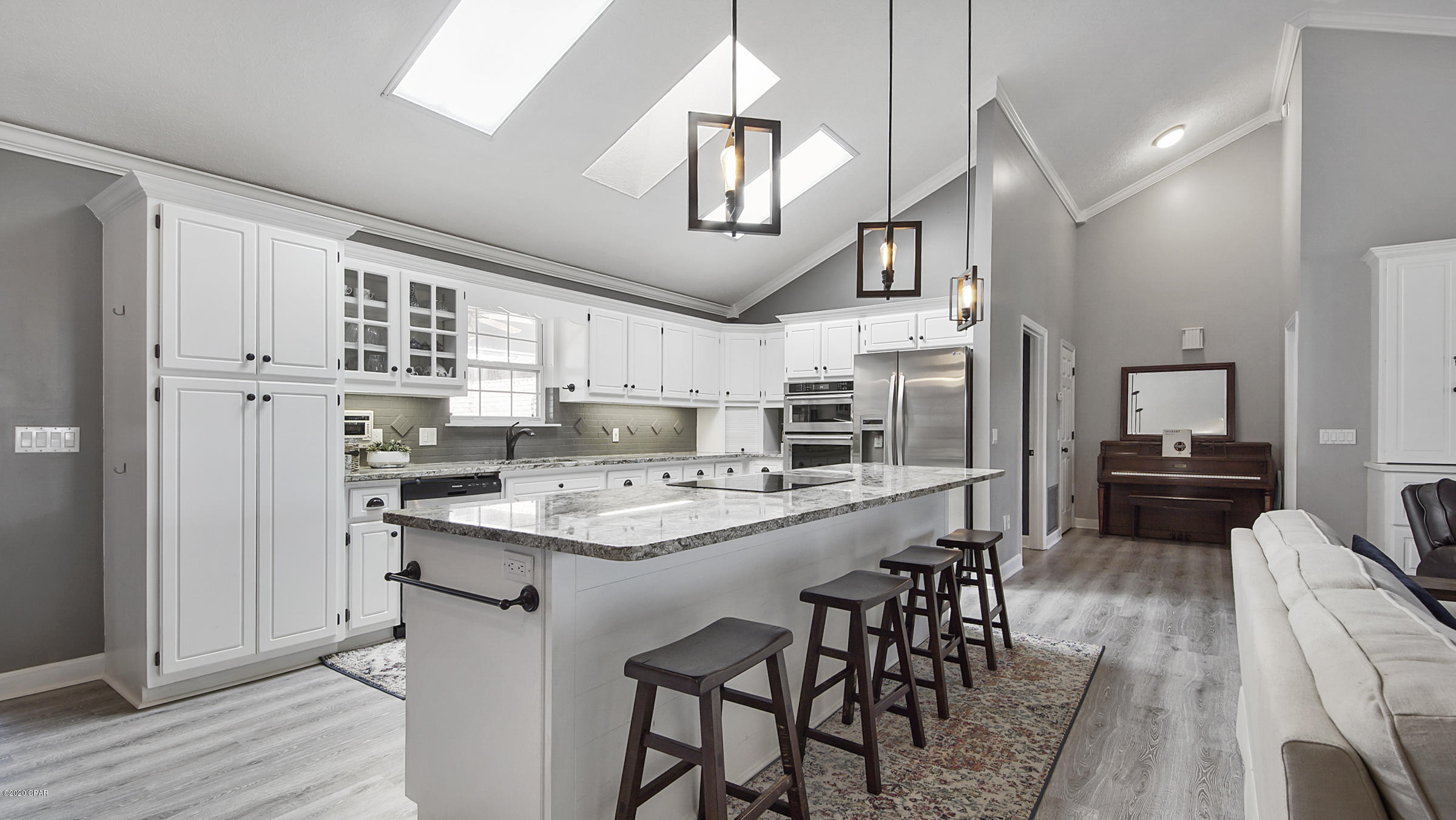 Country Club Harbour Estates - Residential