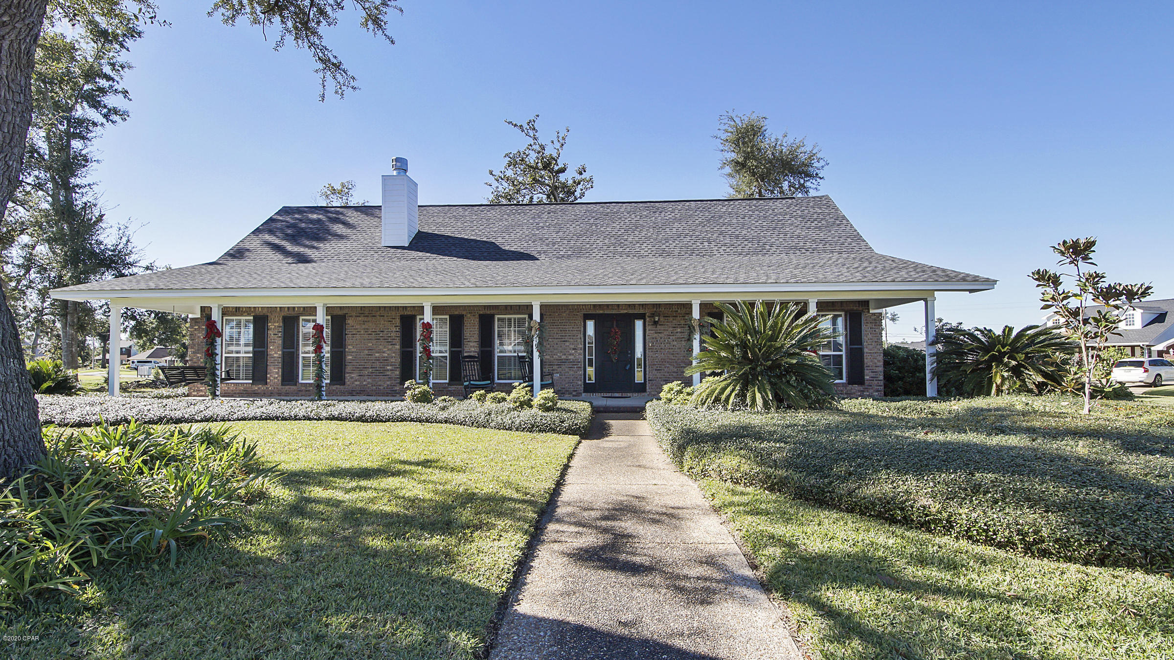 Country Club Harbour Estates - Residential