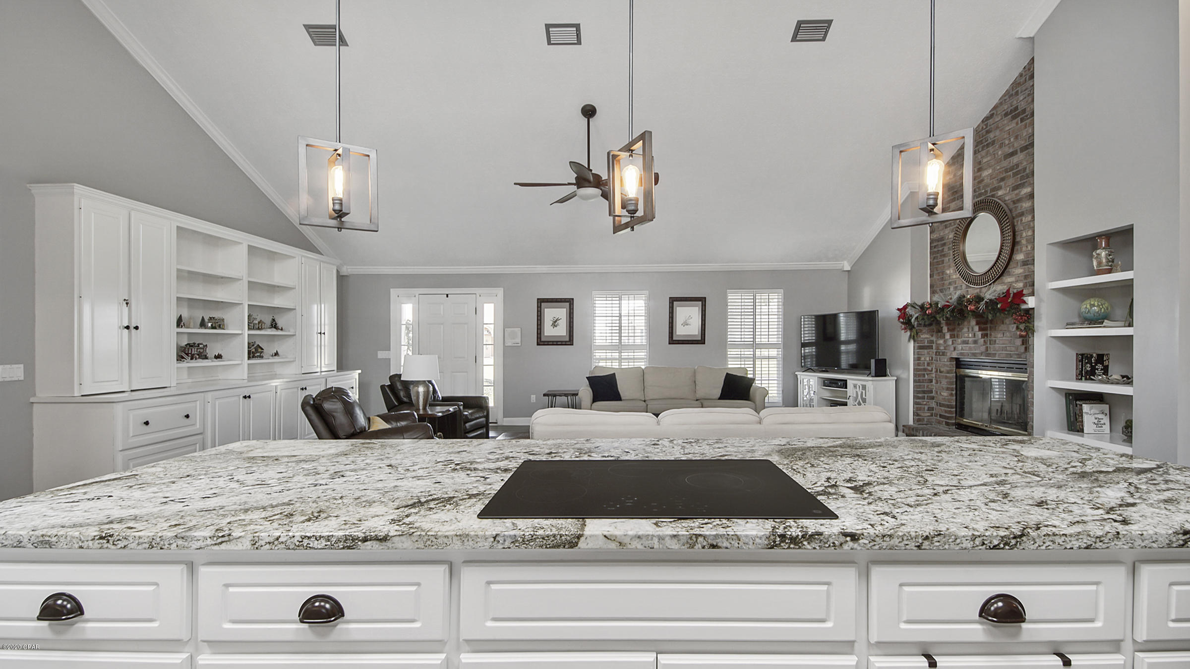 Country Club Harbour Estates - Residential