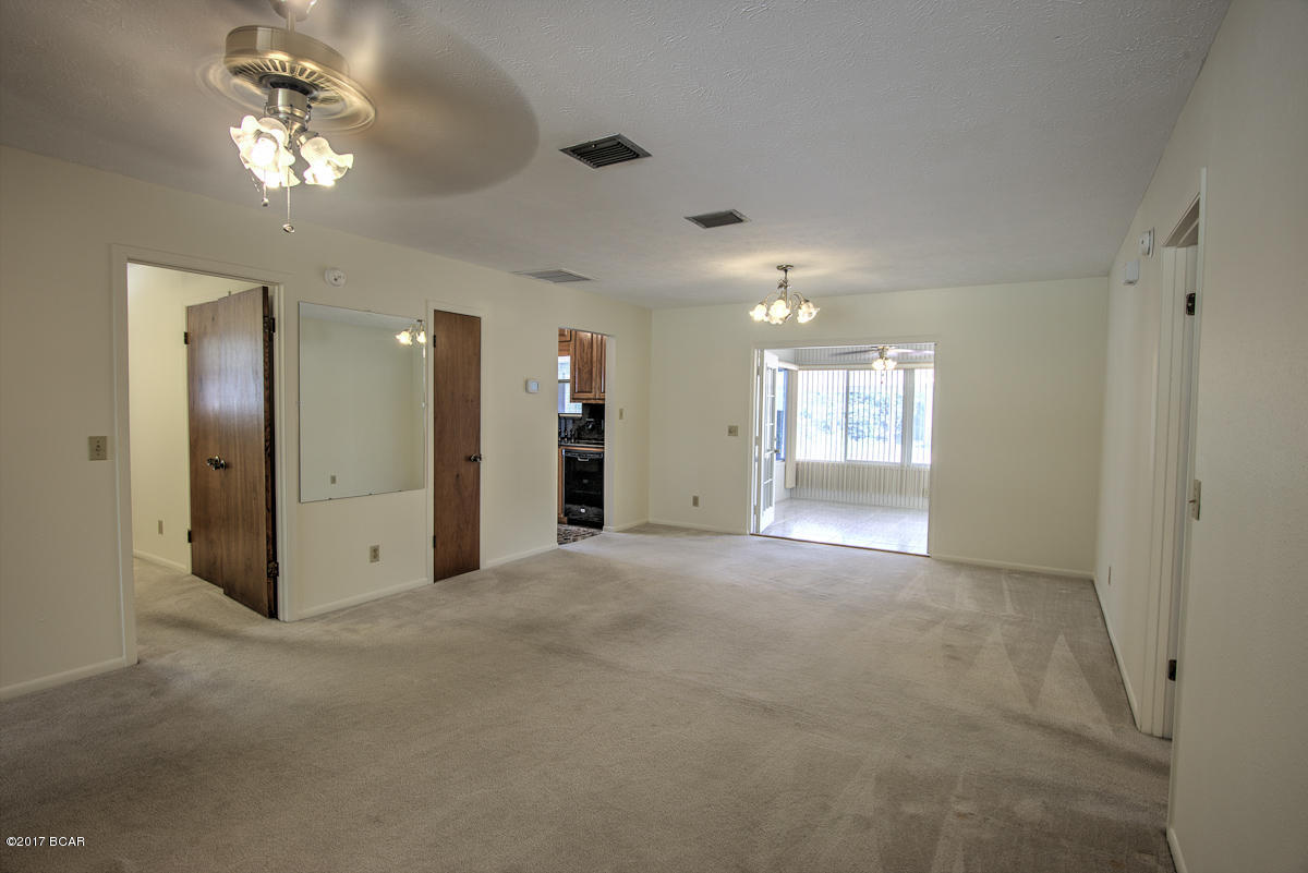 Bid-A-Wee Beach 1st Add - Residential