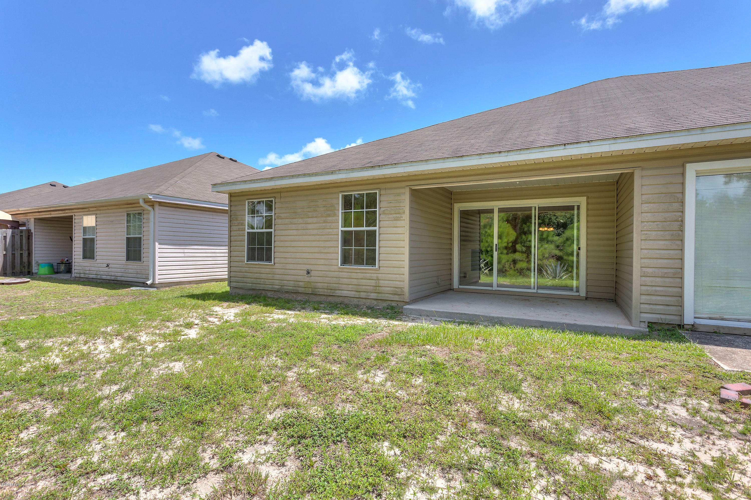 Summer Lace - Residential