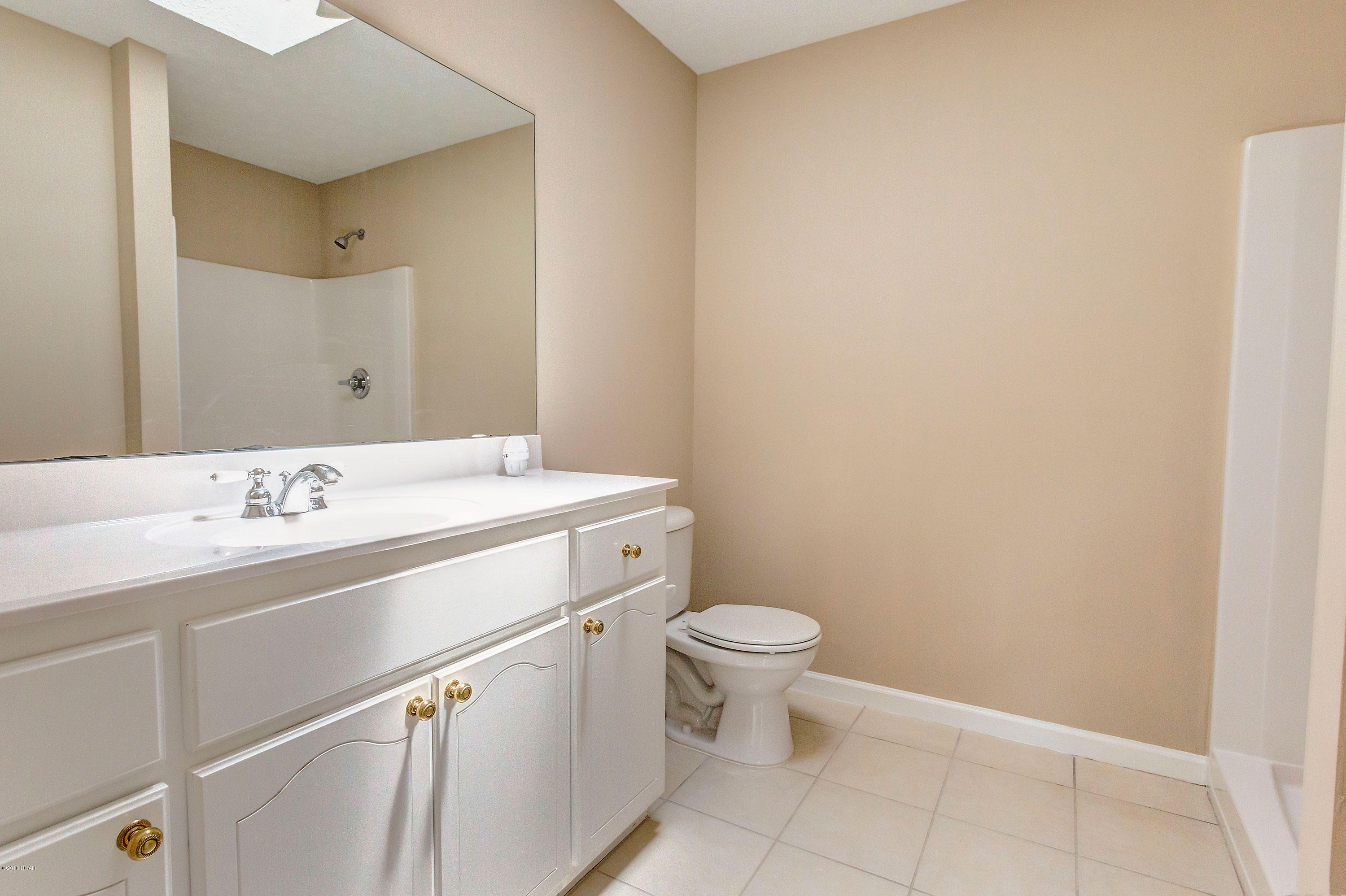 Summer Lace - Residential