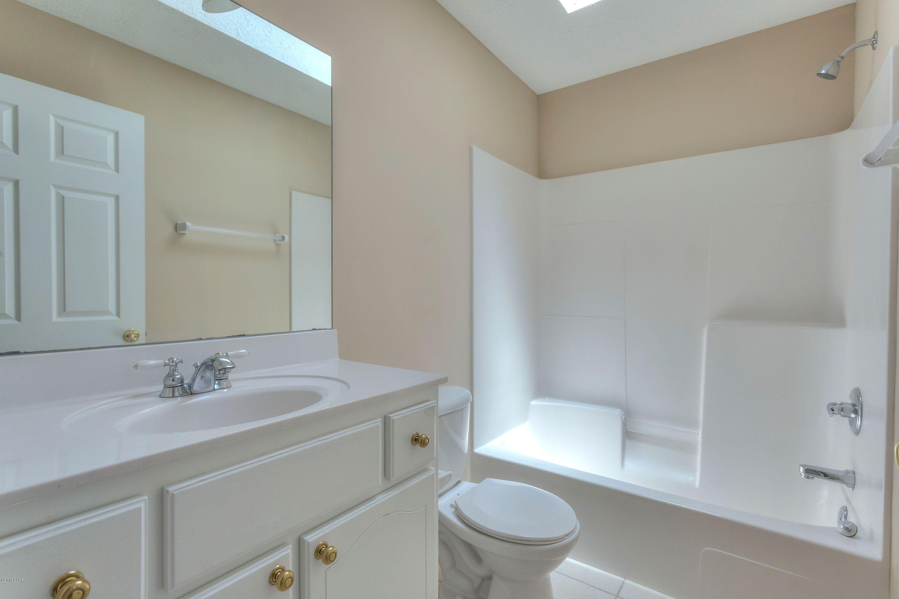 Summer Lace - Residential