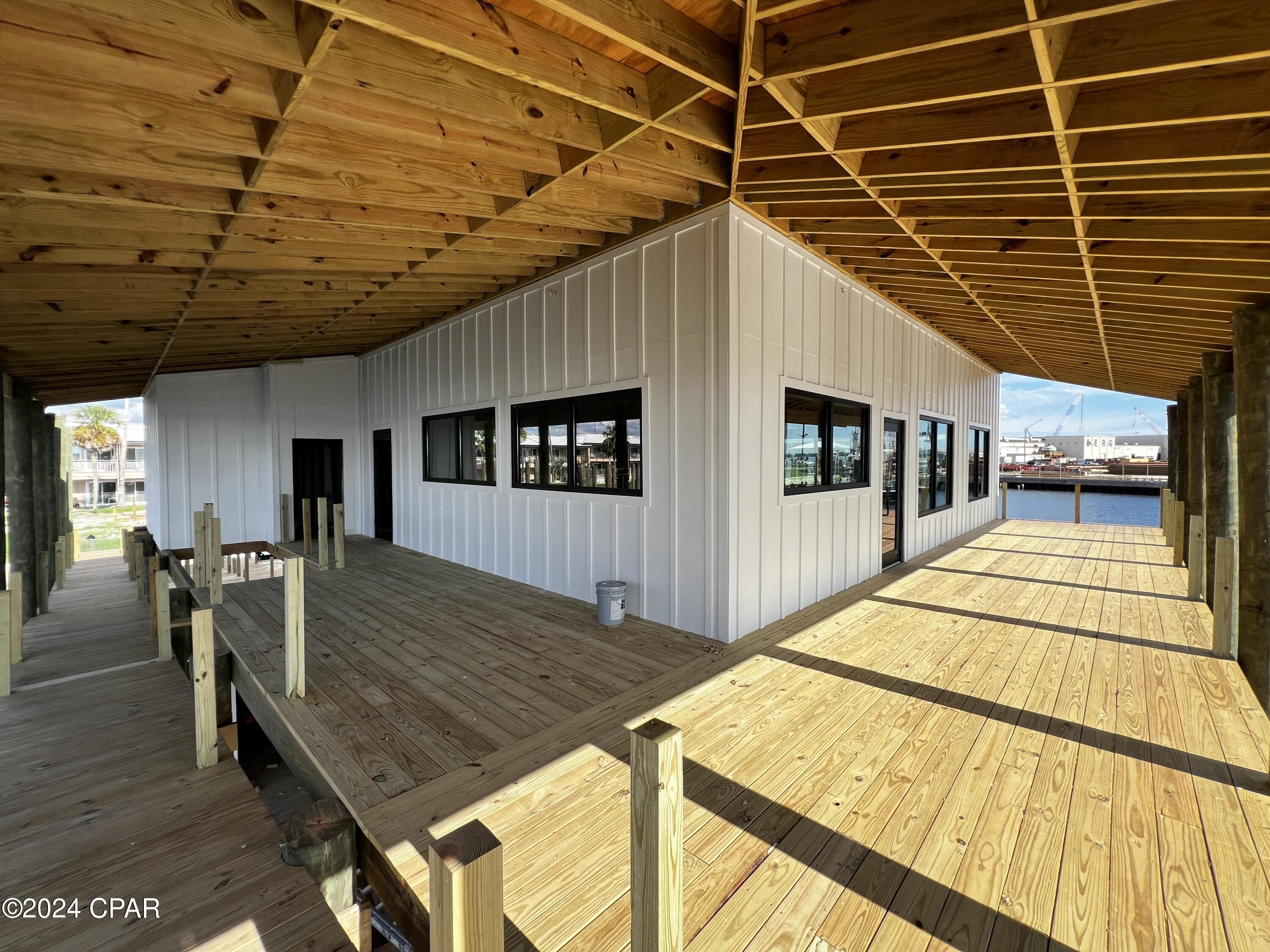 [No Recorded Subdiv] - Commercial Lease