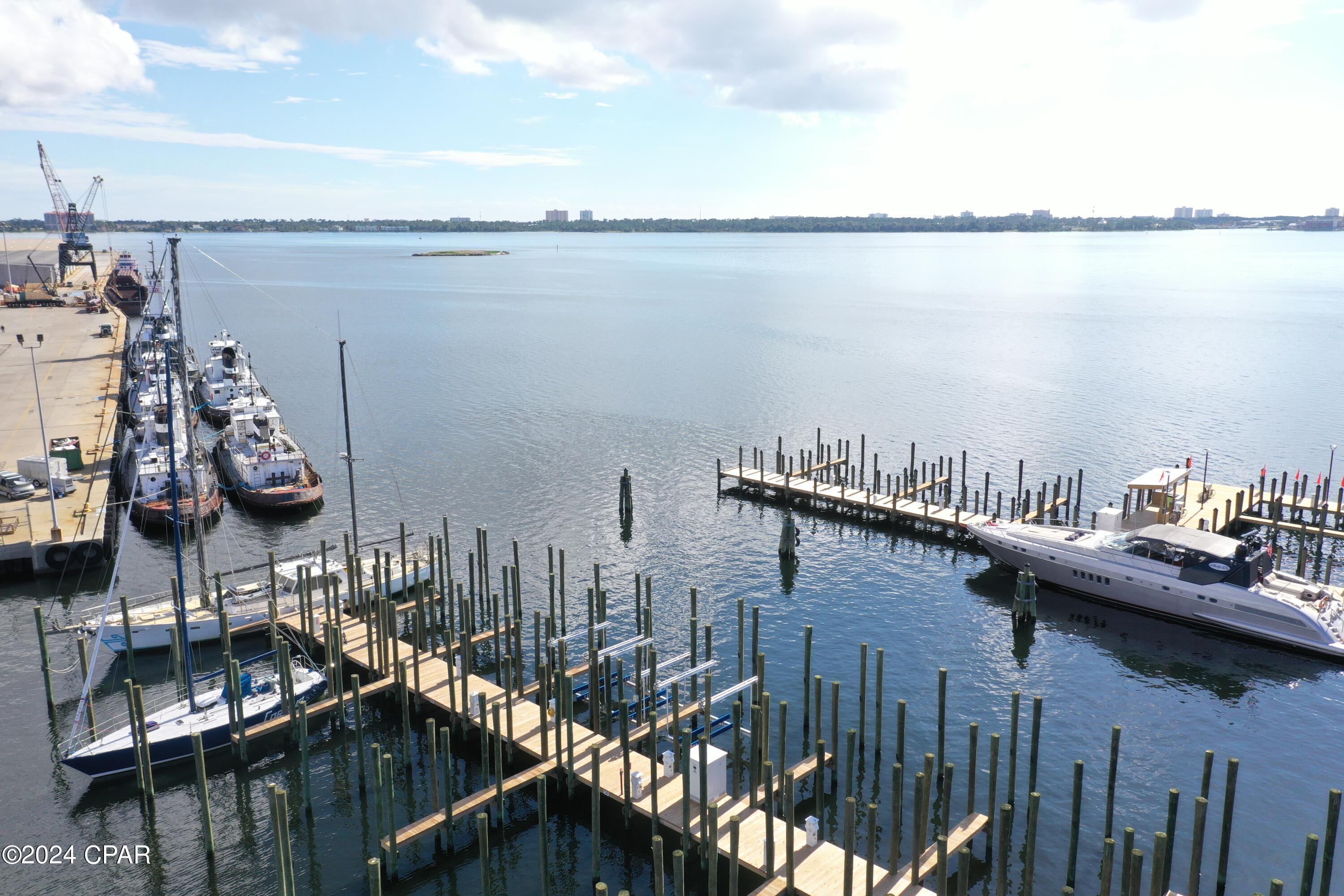 [No Recorded Subdiv] - Commercial Lease