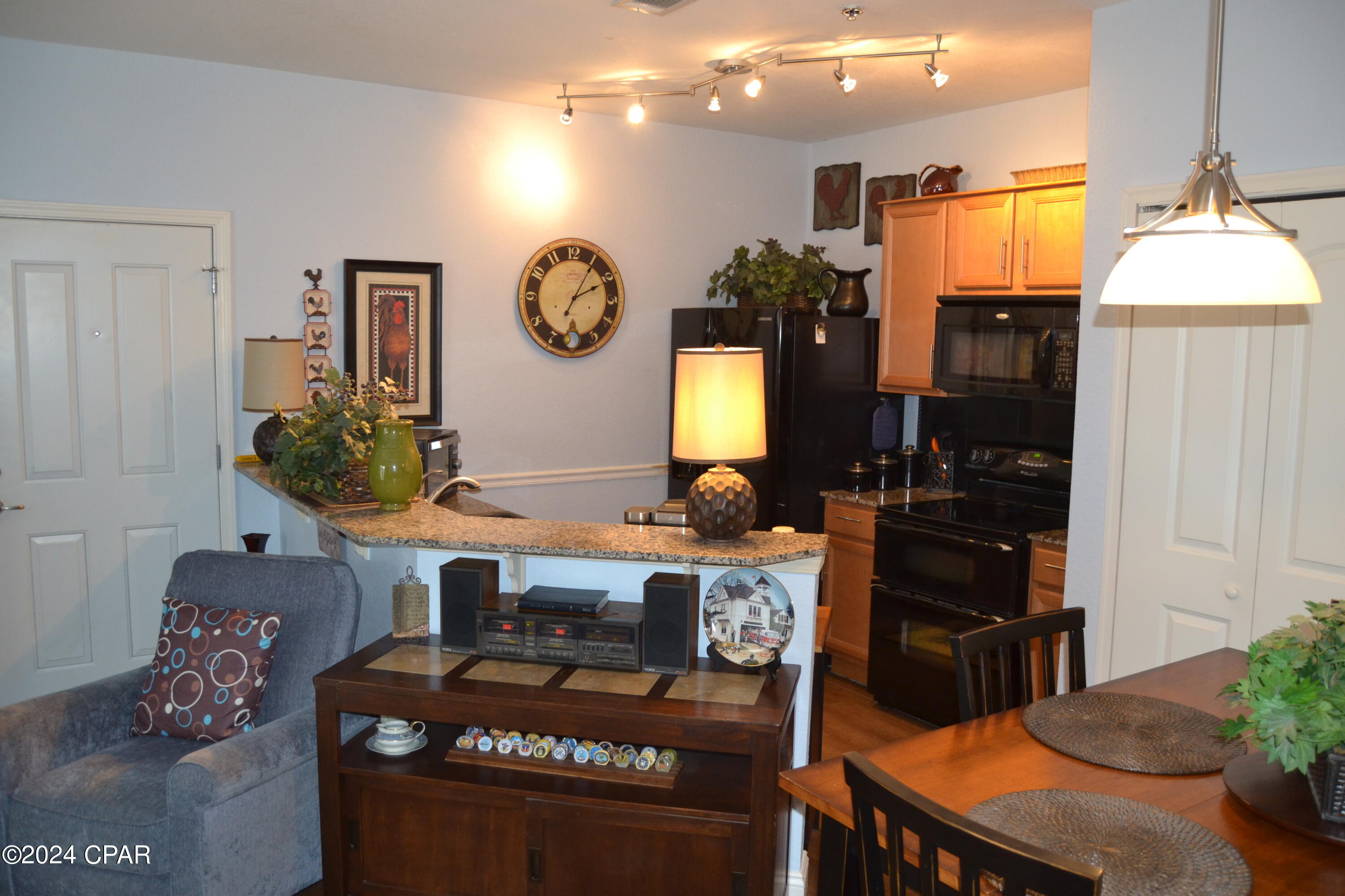 Villas At Suncrest - Residential