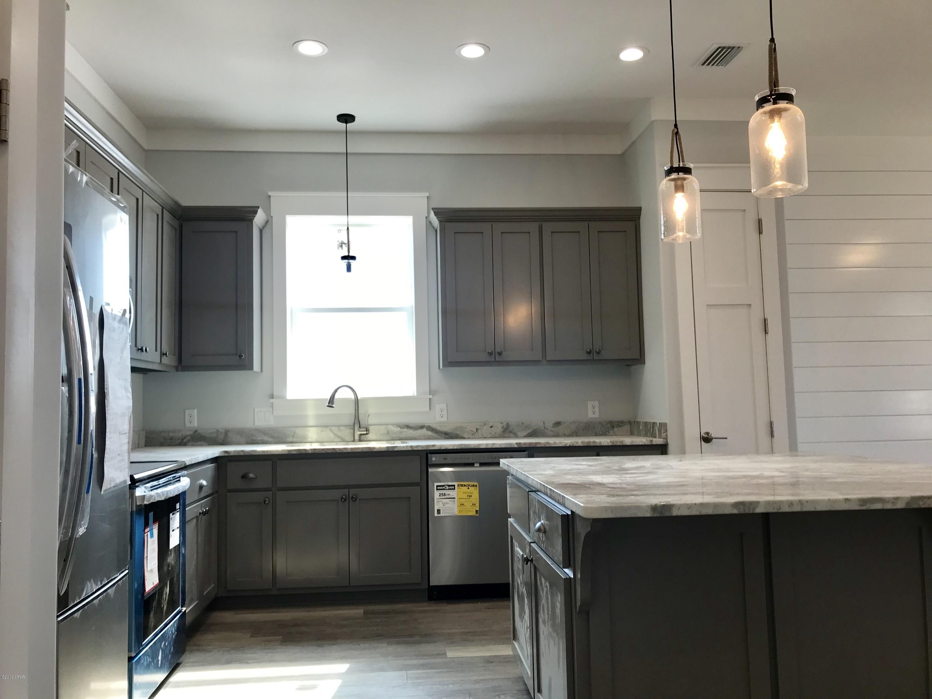 Laguna Beach 7th Add - Residential