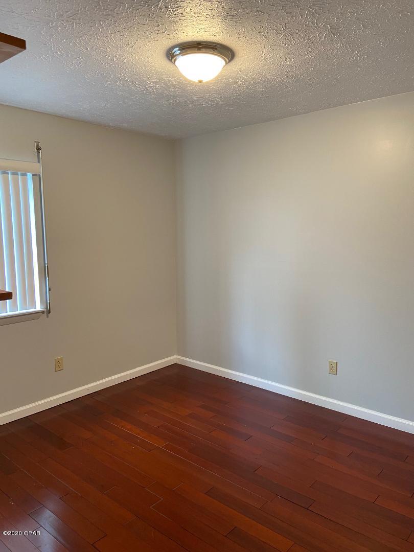 Venetian Villa - Residential Lease