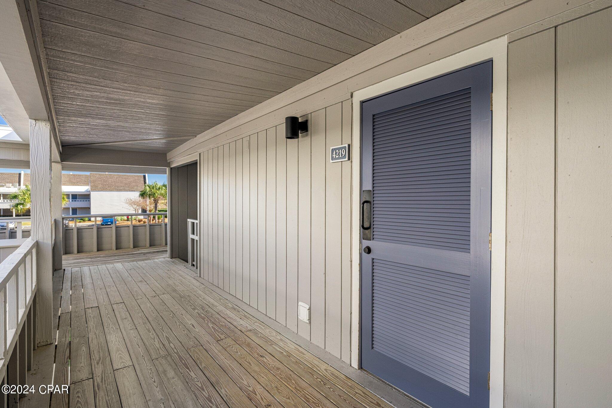 Bay Point Harbour Villas - Residential