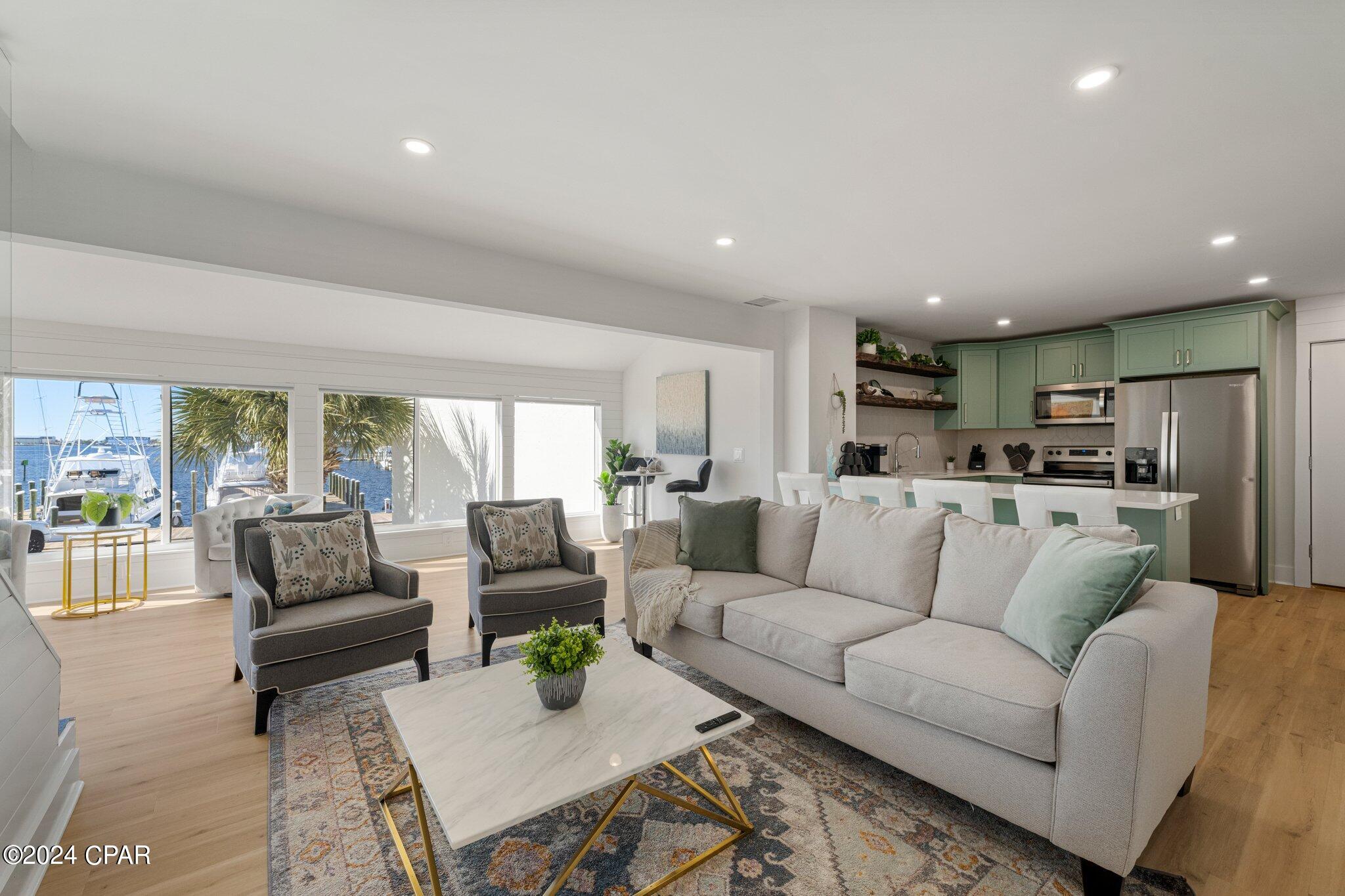 Bay Point Harbour Villas - Residential