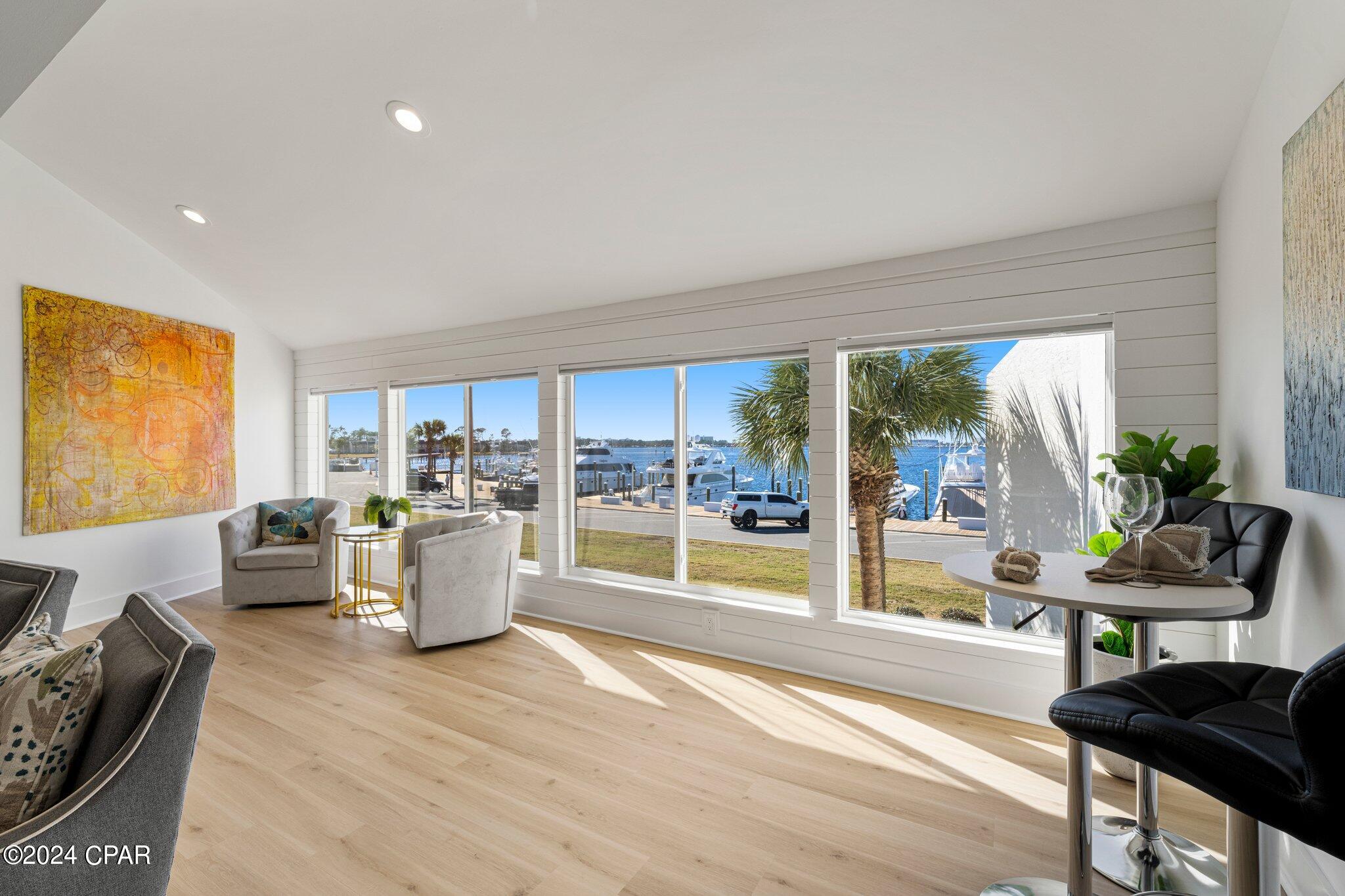 Bay Point Harbour Villas - Residential