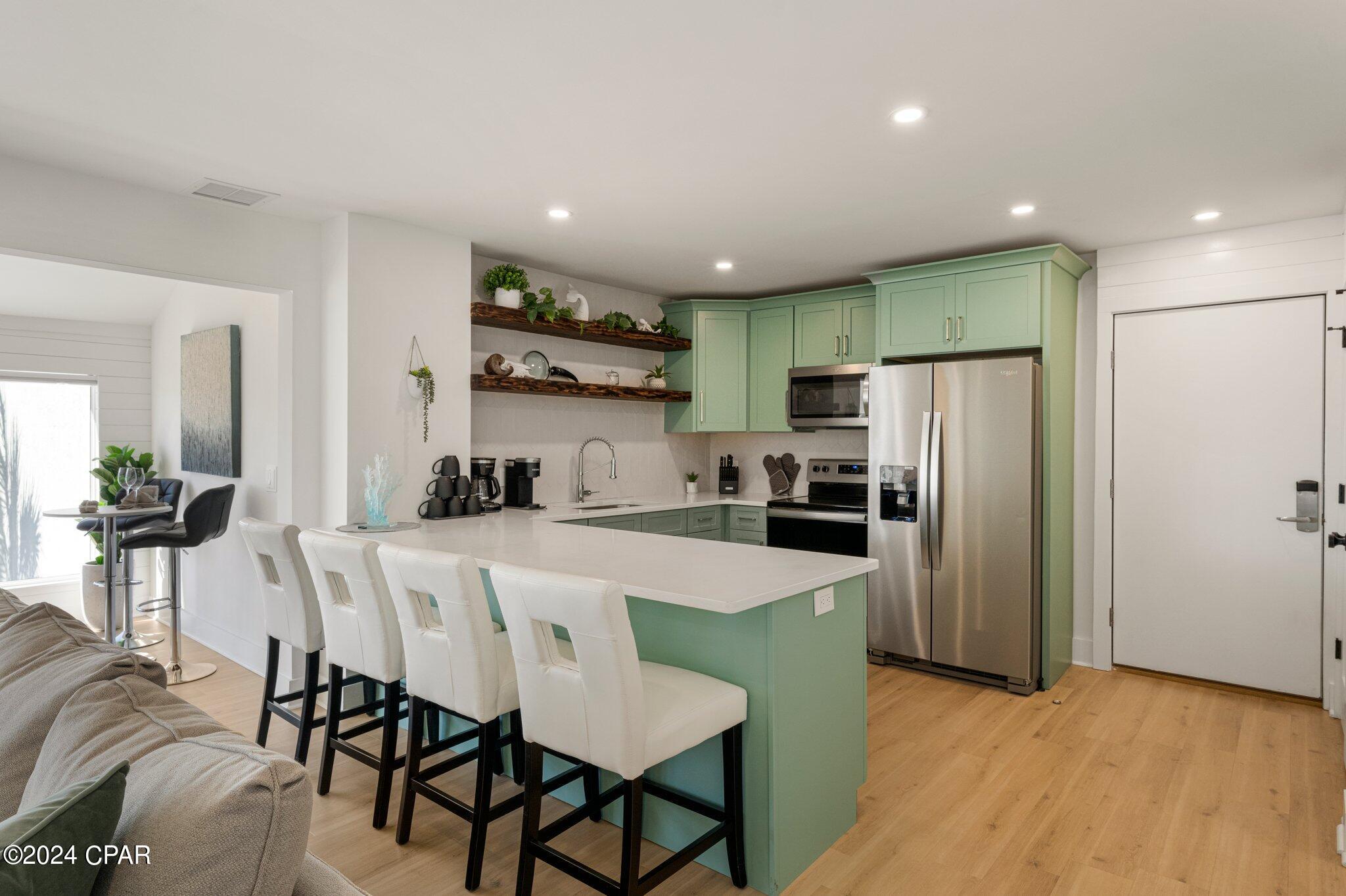 Bay Point Harbour Villas - Residential