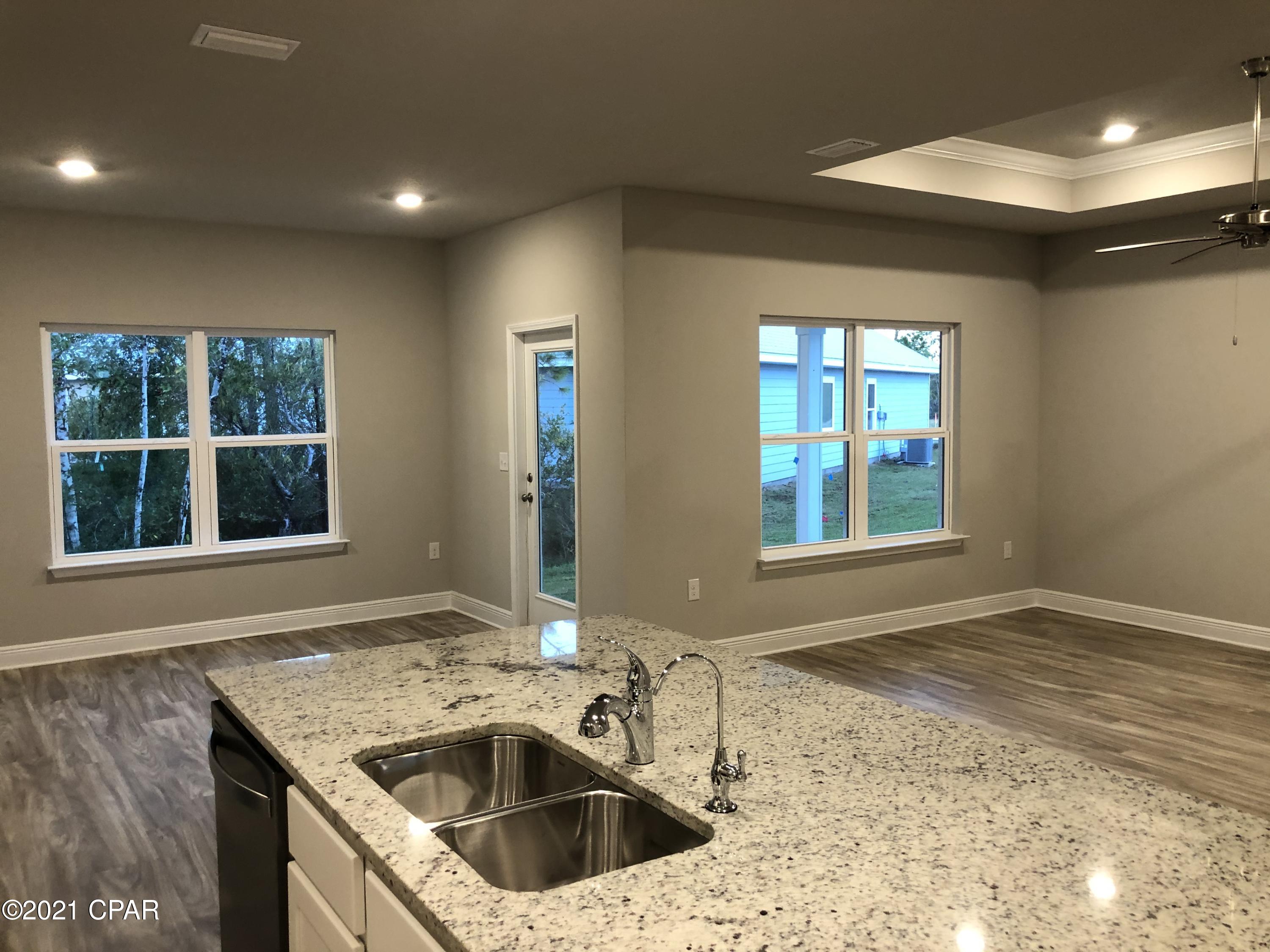 Emerald Cove Villas - Residential