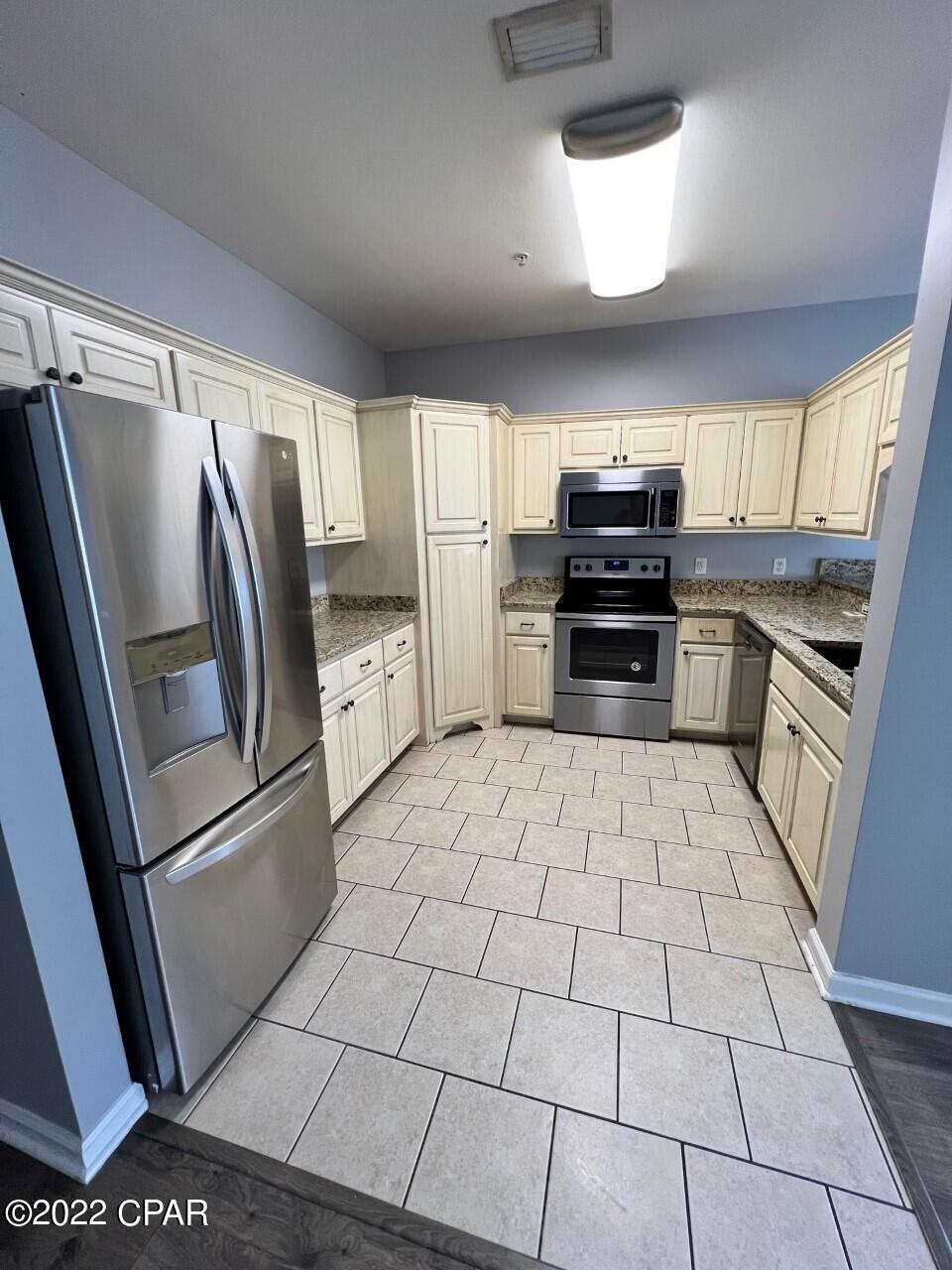 Annabella's Townhomes - Residential Lease