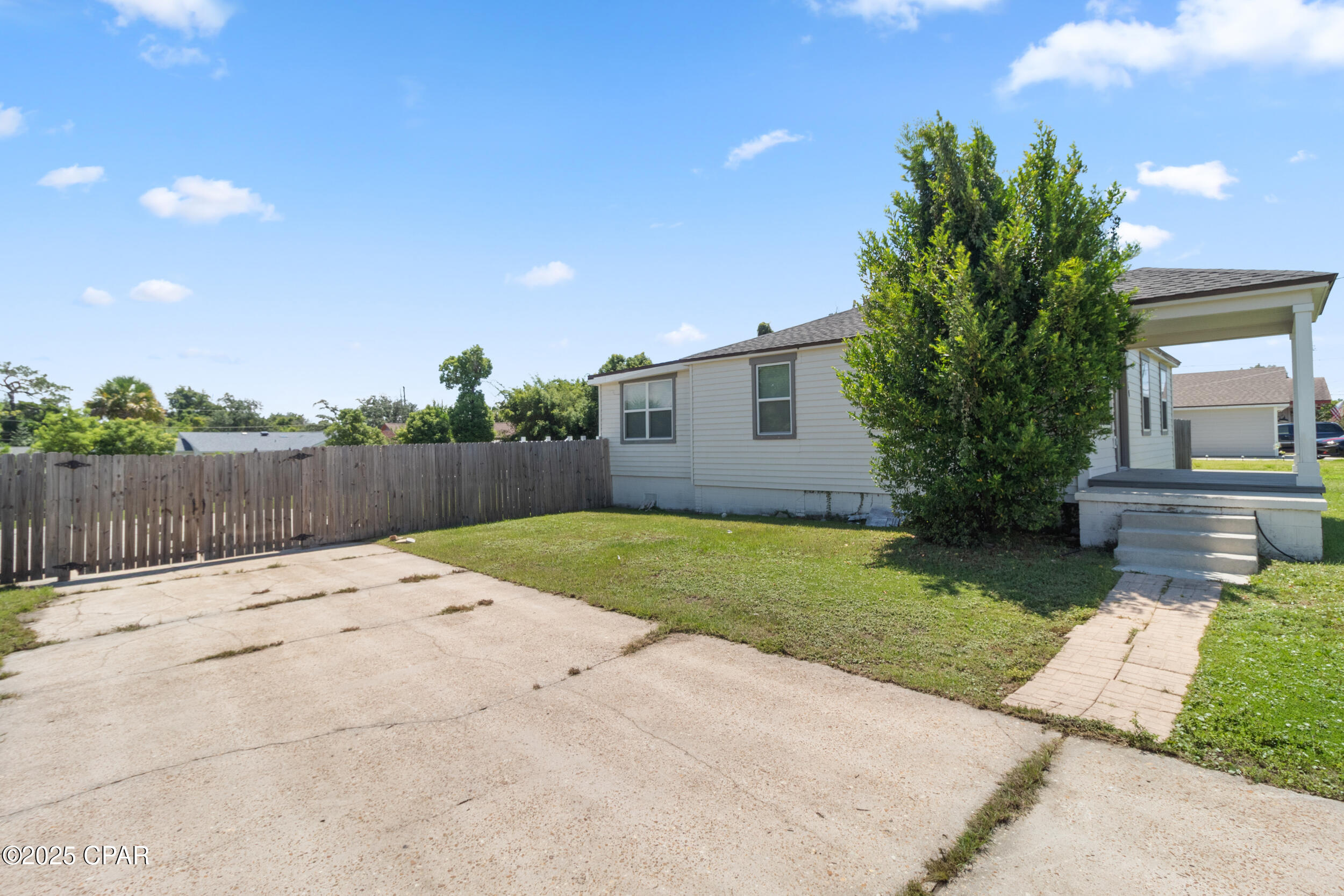 Sudduths 4th Add - Residential Lease