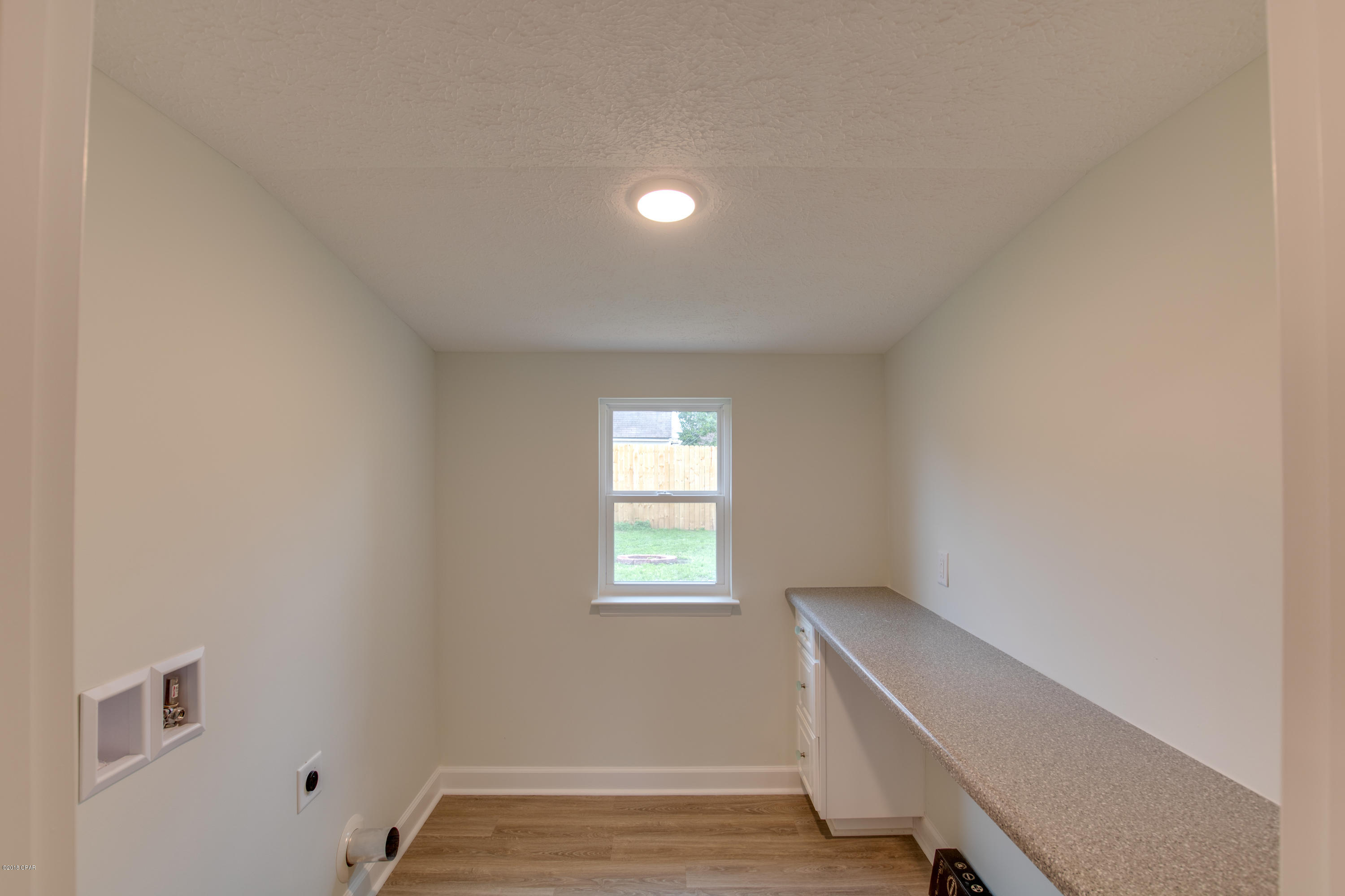 Hutchison's 2nd To Bahama Bch - Residential