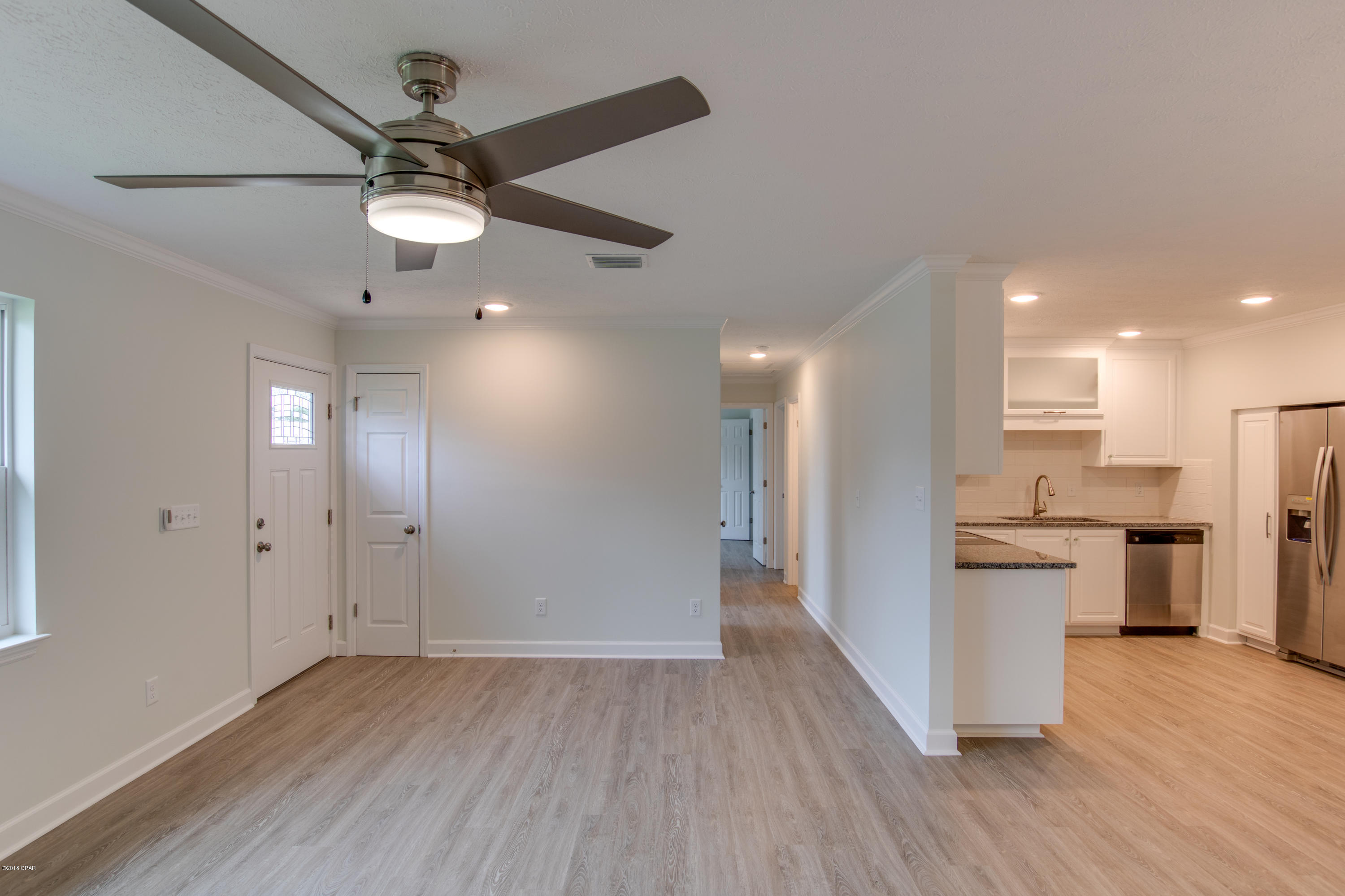 Hutchison's 2nd To Bahama Bch - Residential