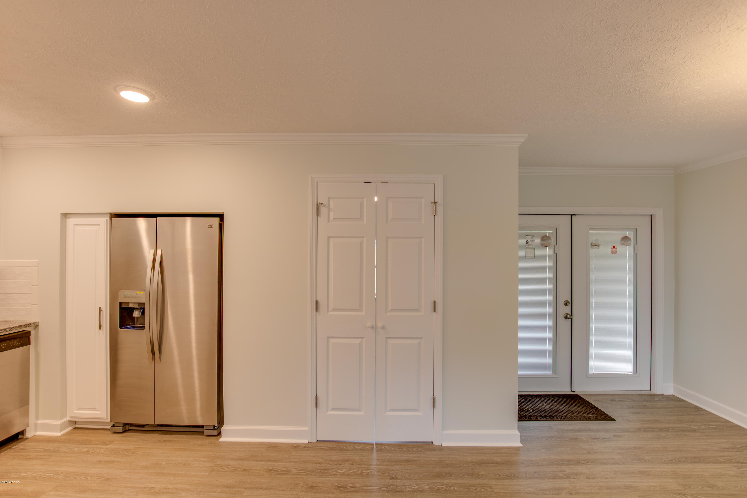 Hutchison's 2nd To Bahama Bch - Residential