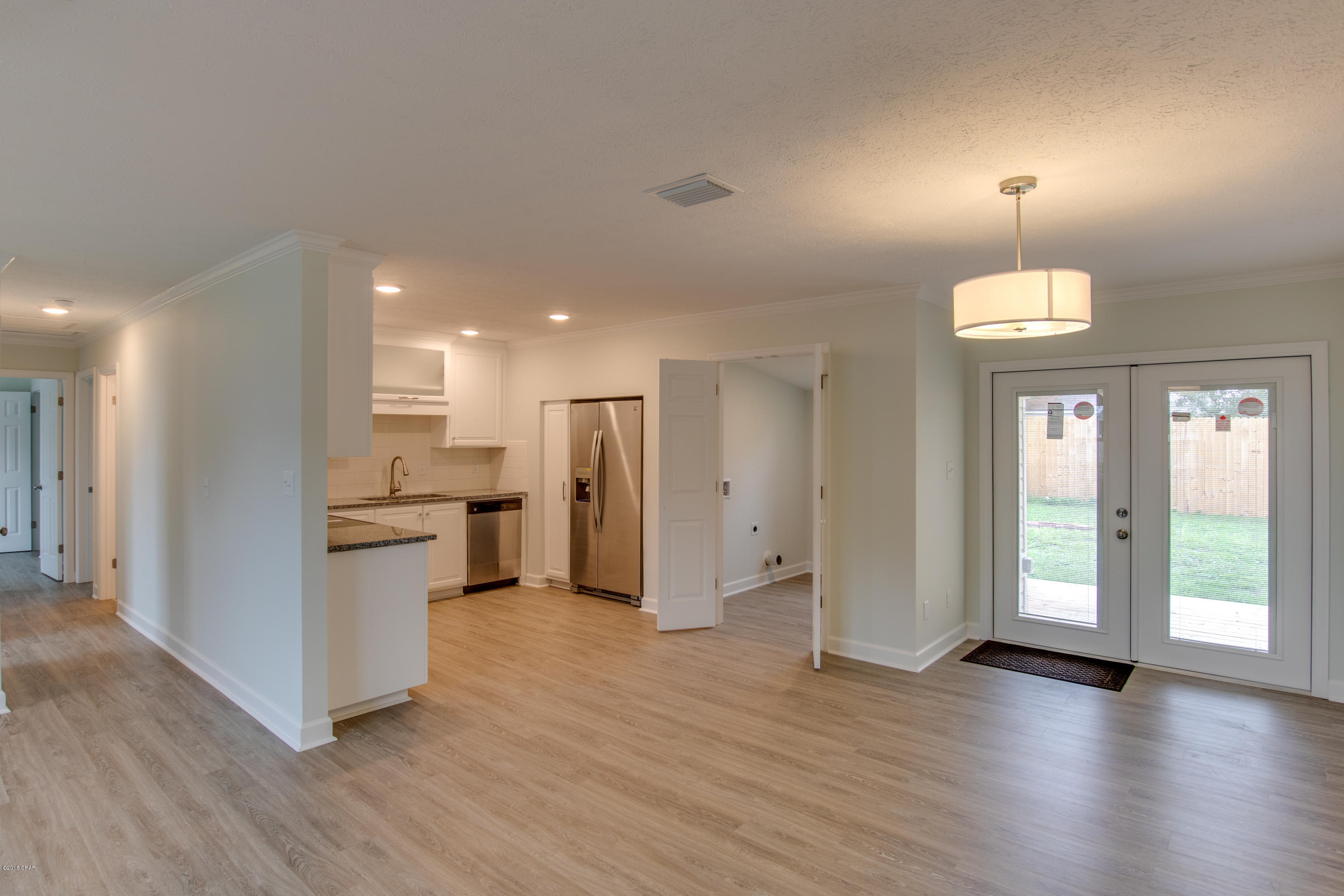 Hutchison's 2nd To Bahama Bch - Residential