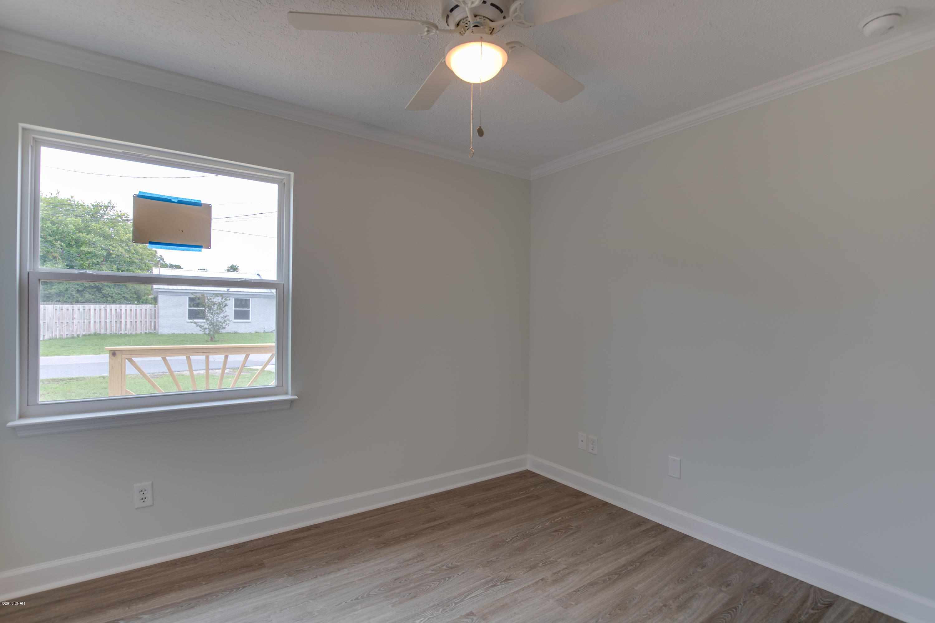 Hutchison's 2nd To Bahama Bch - Residential