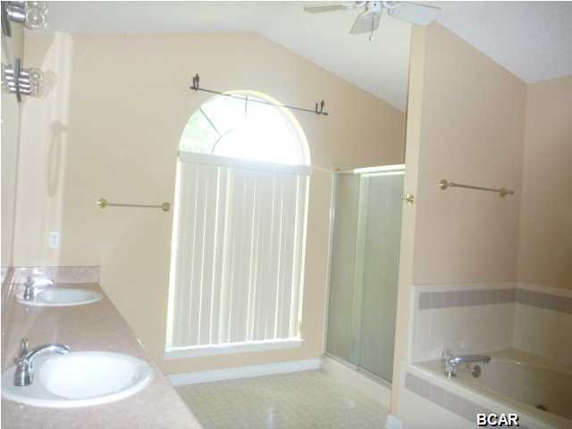 Mowat Highlands Ph IV - Residential