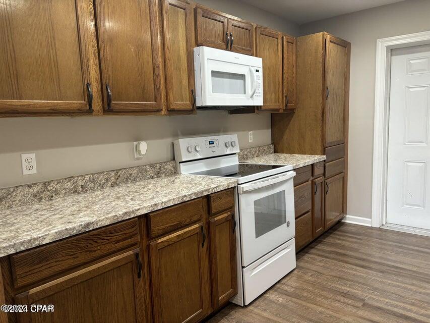 [No Recorded Subdiv] - Residential Lease