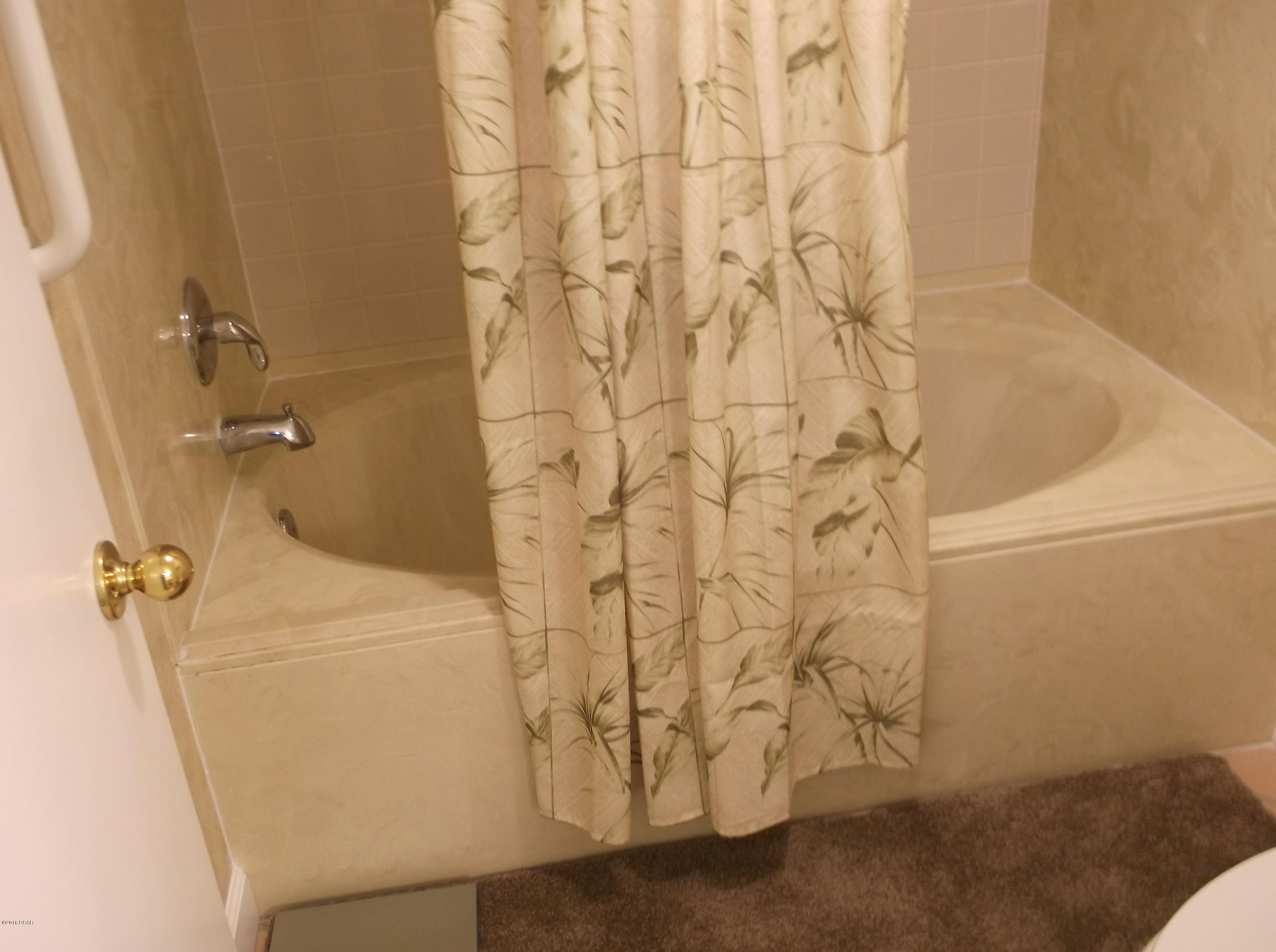 Edgewater Tower I - Residential