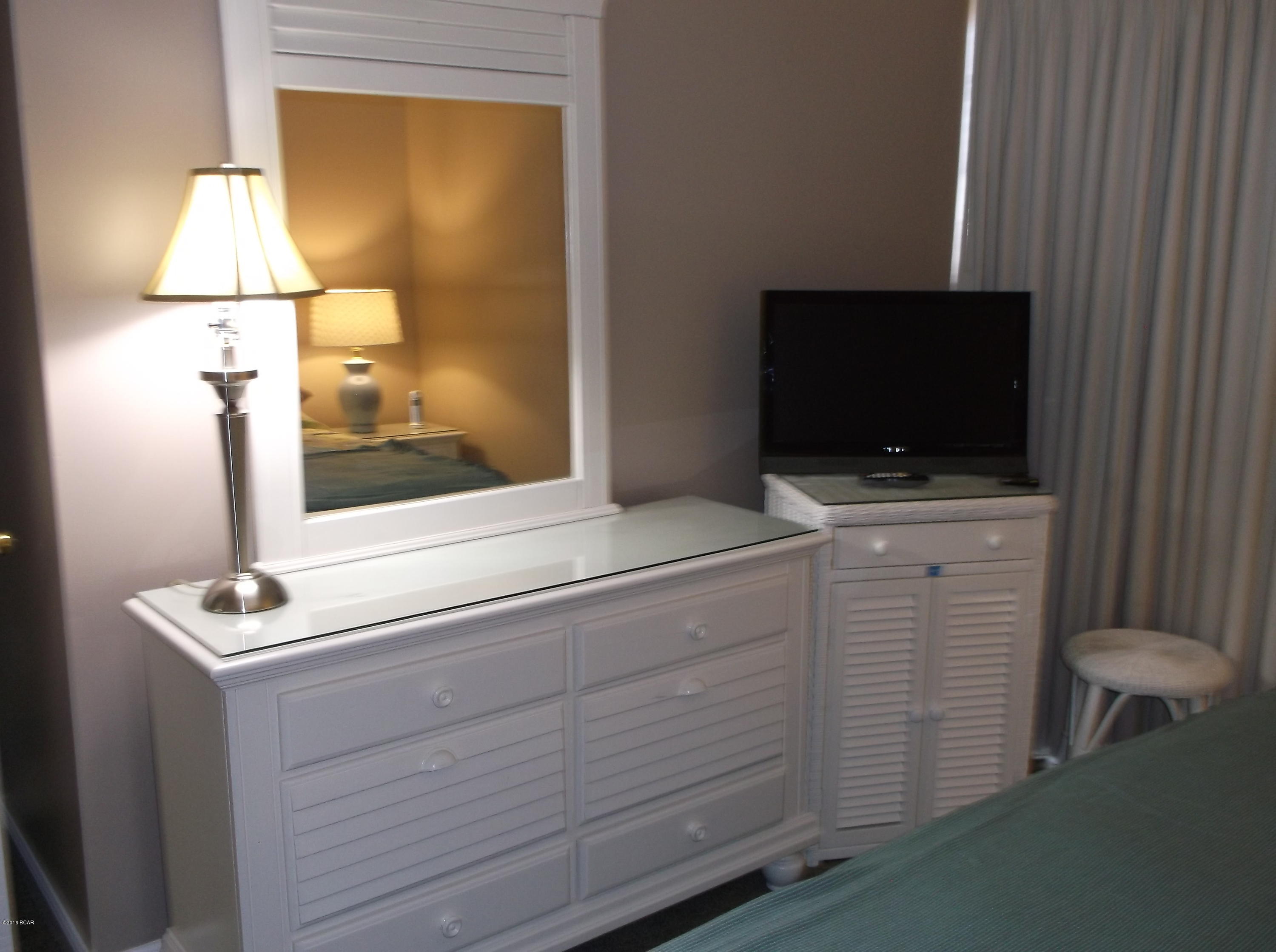 Edgewater Tower I - Residential