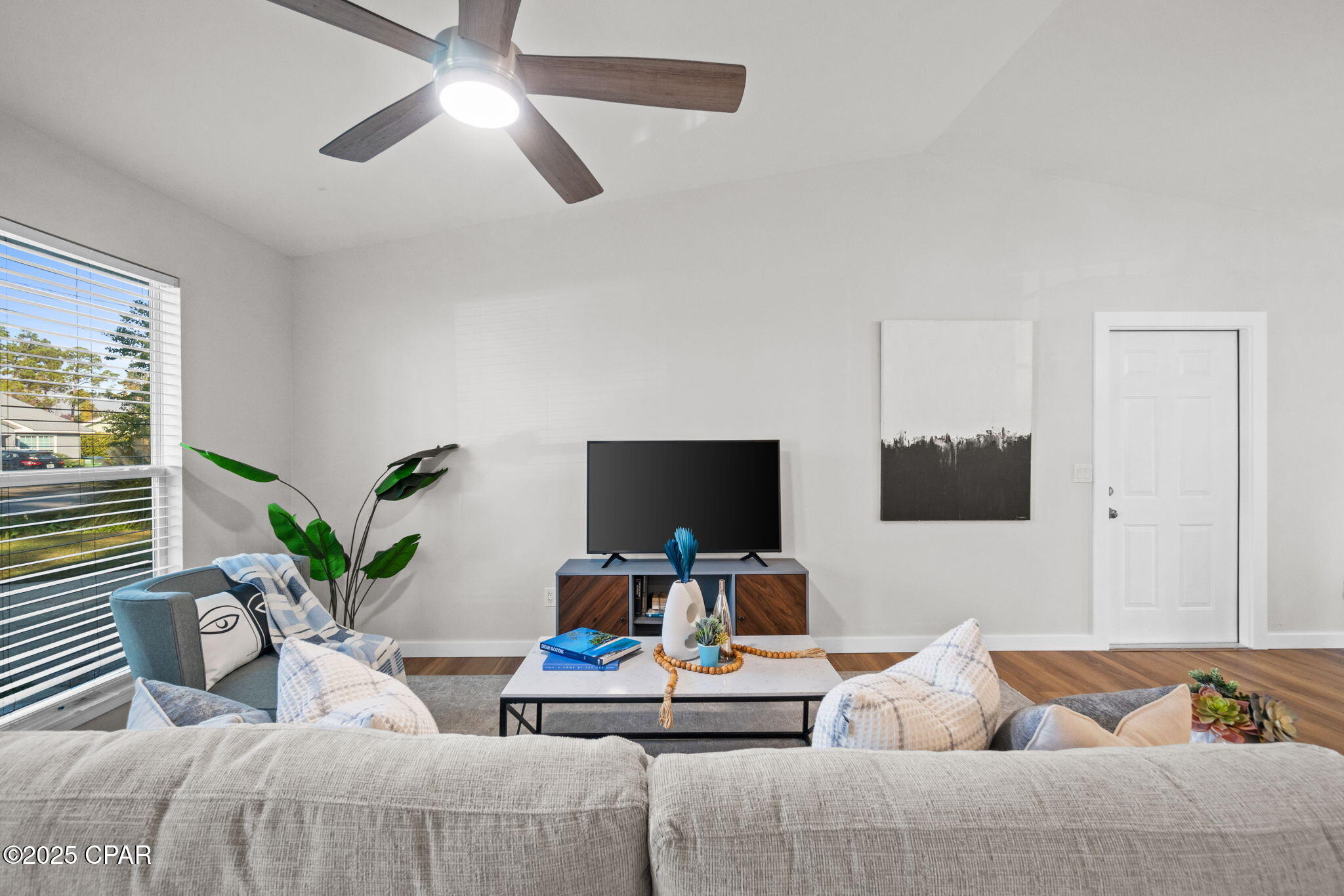 Treasure Cove 1. - Residential